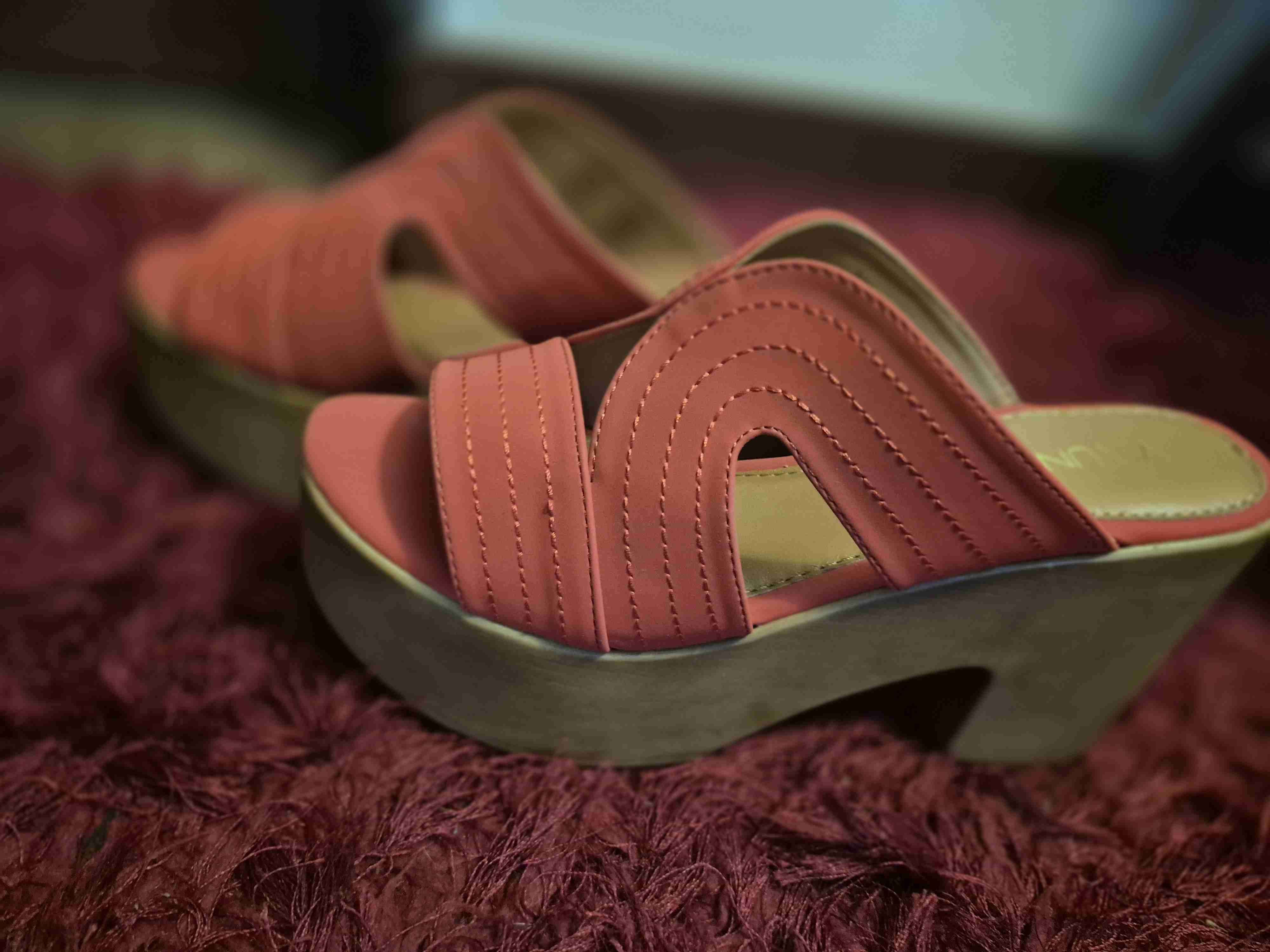 Sandalias plataforma coral - miniatura 1