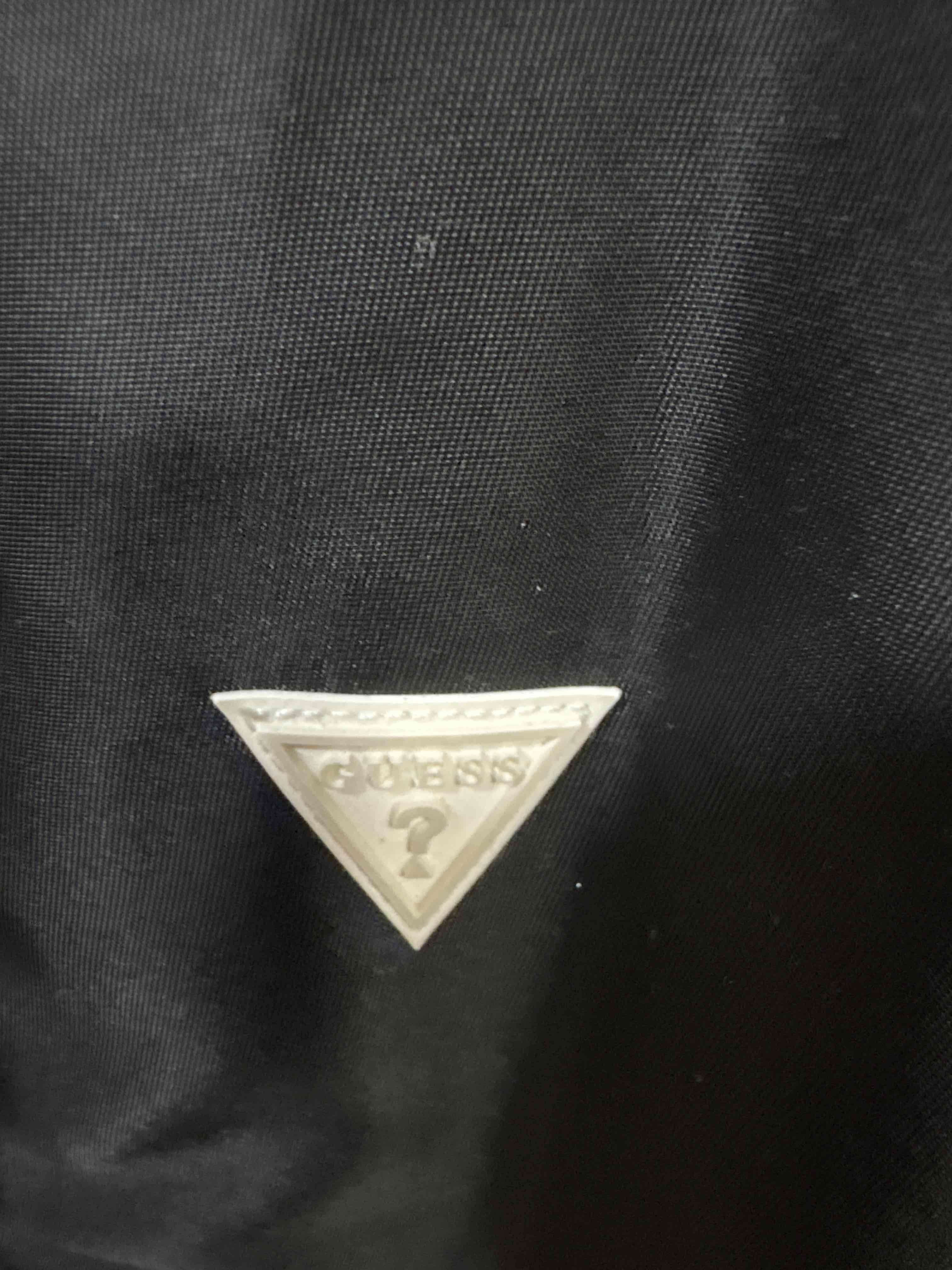 Chaqueta negra GUESS - miniatura 4