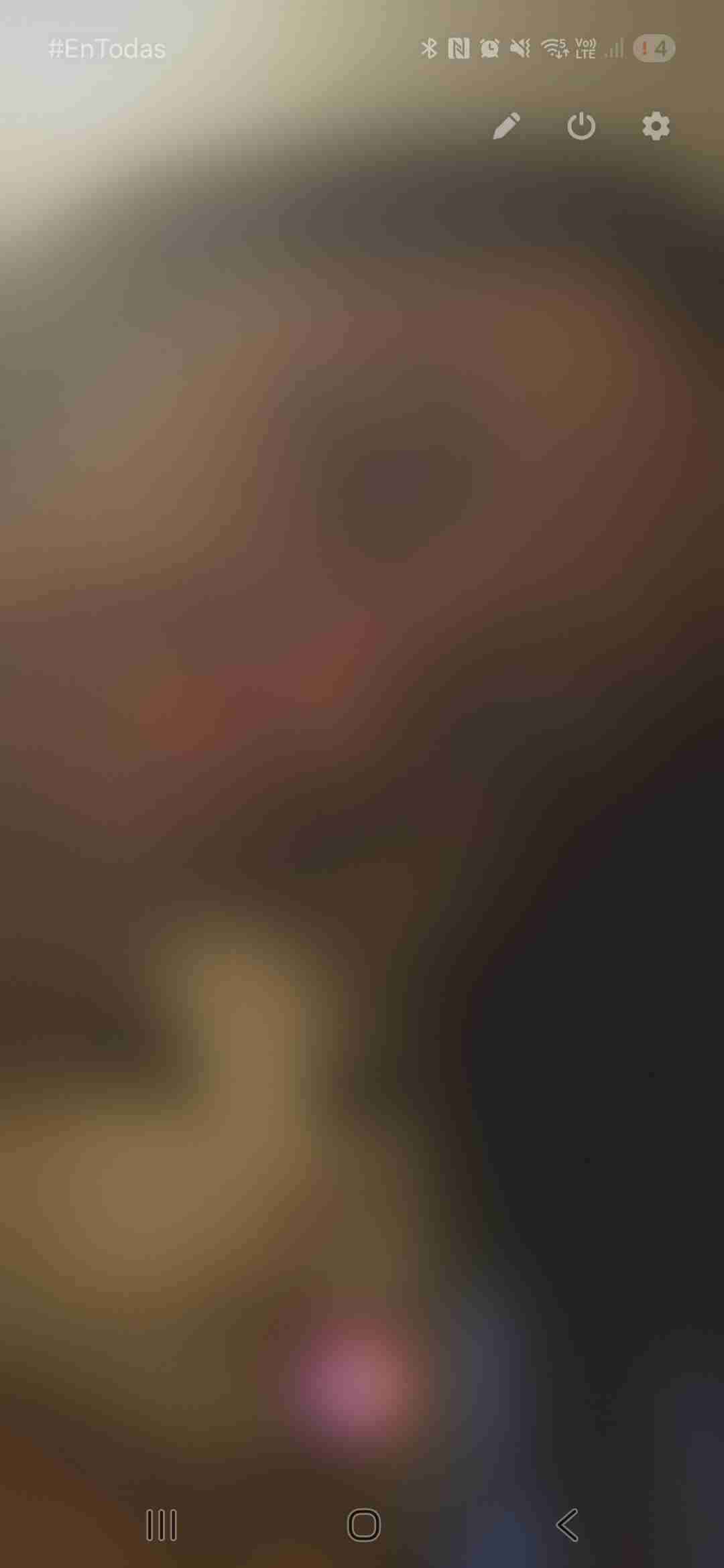 Sandalias plataforma doradas - miniatura 1