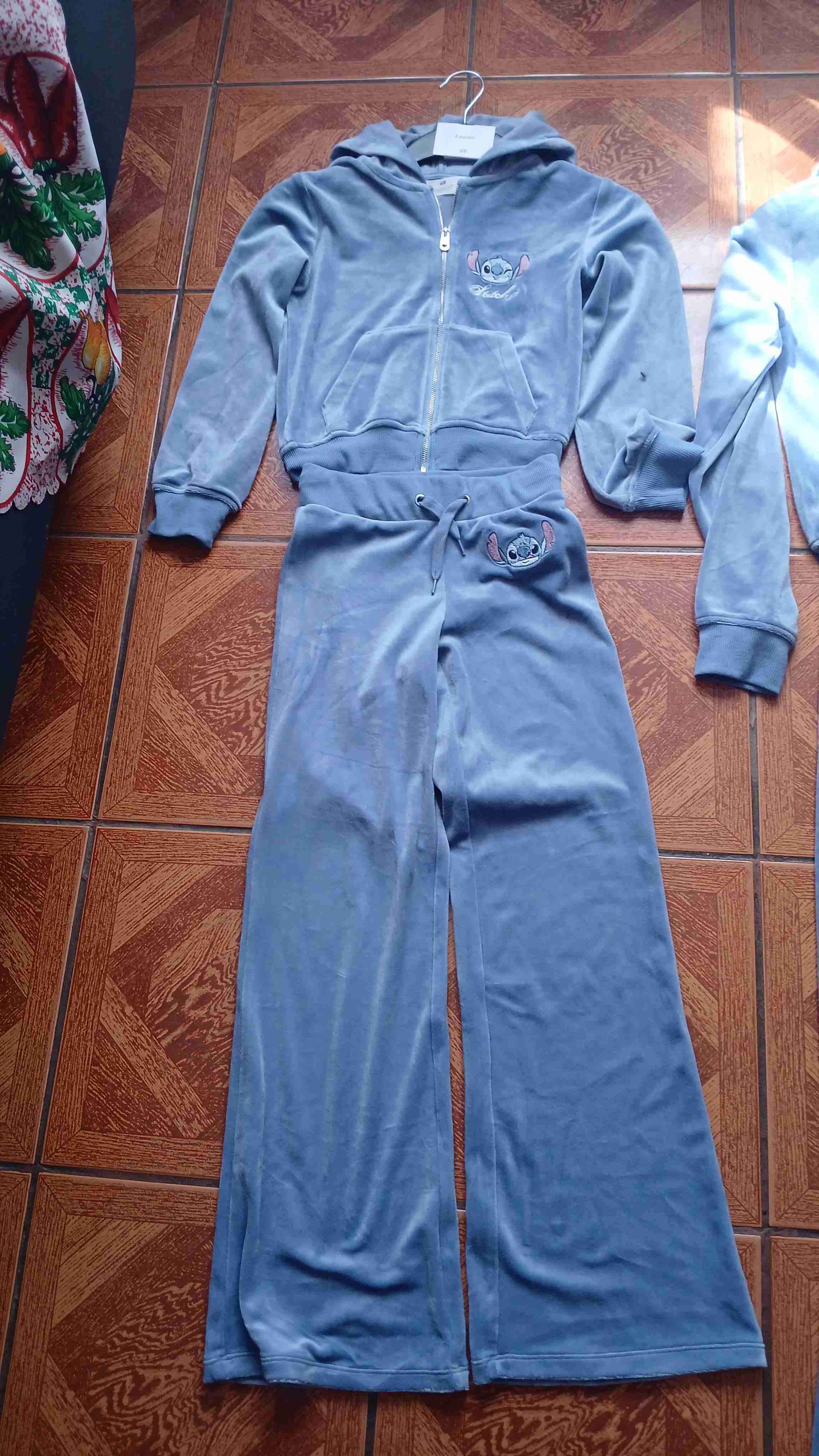 Buzo niña Stitch capucha - miniatura 2