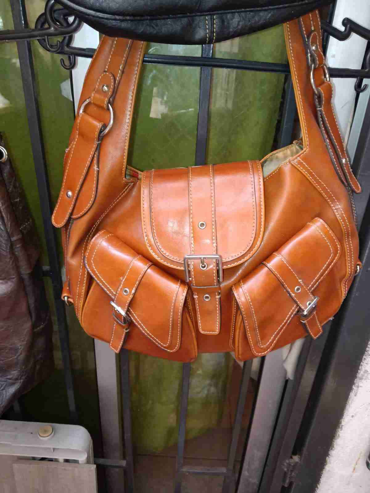 Bolso de cuero marrón amplio - miniatura 1