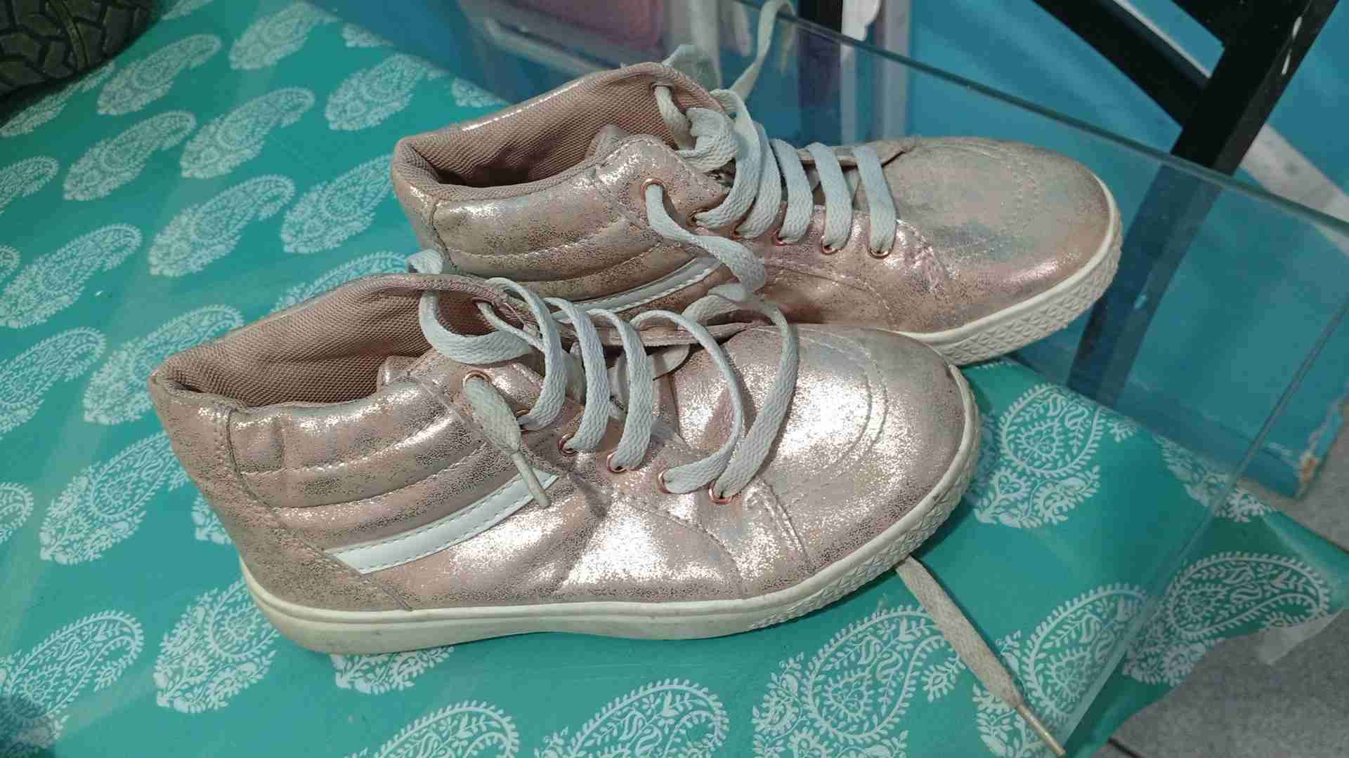 Zapatillas deportivas grises - 6