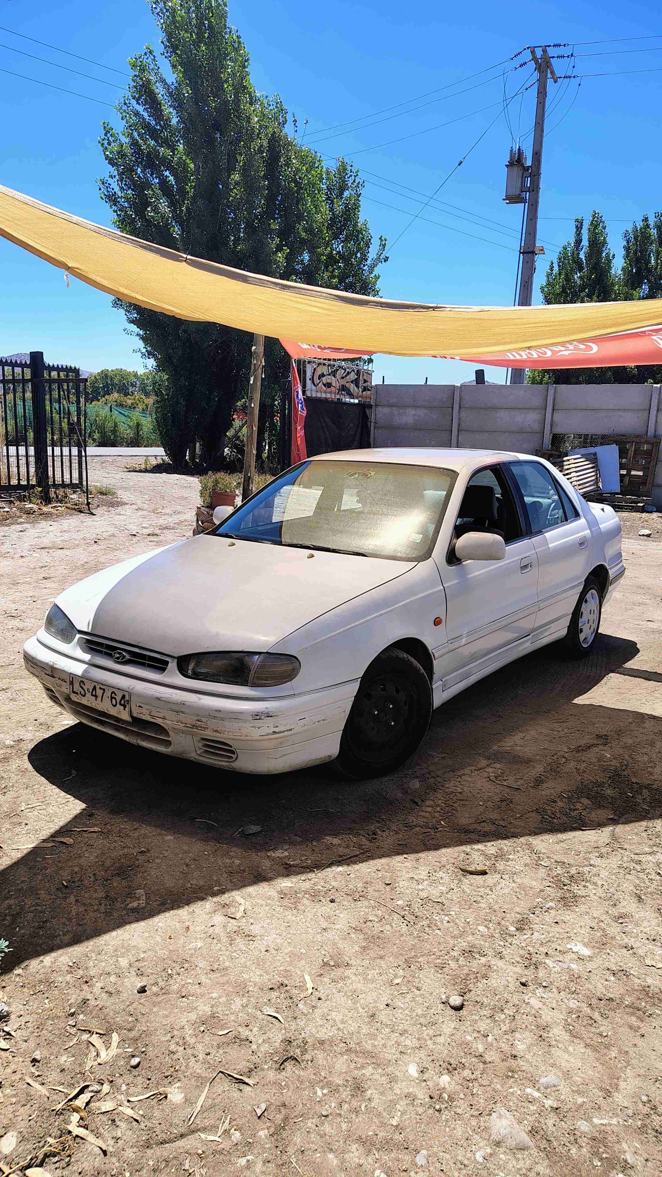 Hyundai Elantra 94 - 1