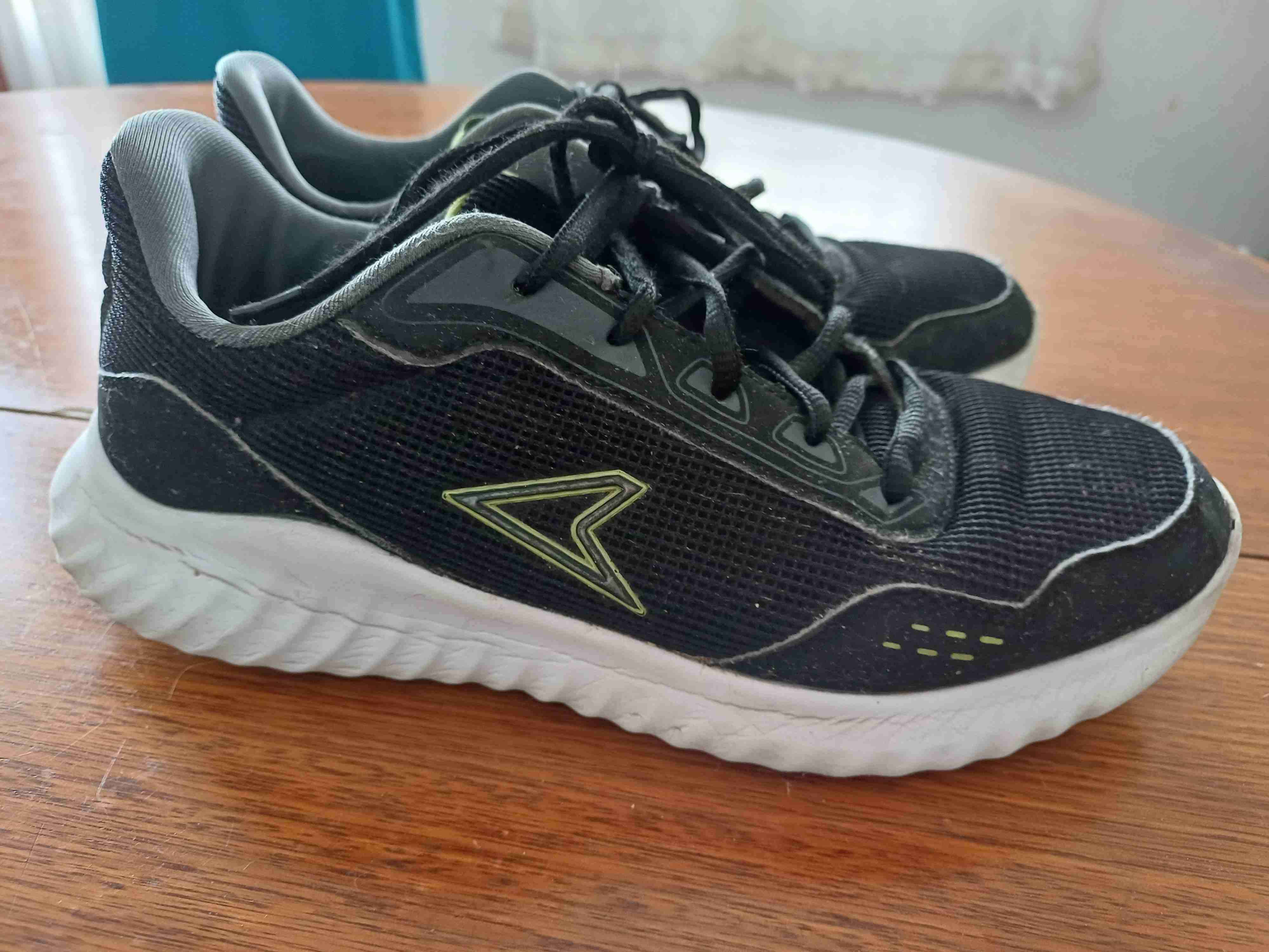 Zapatillas deportivas negras - miniatura 1