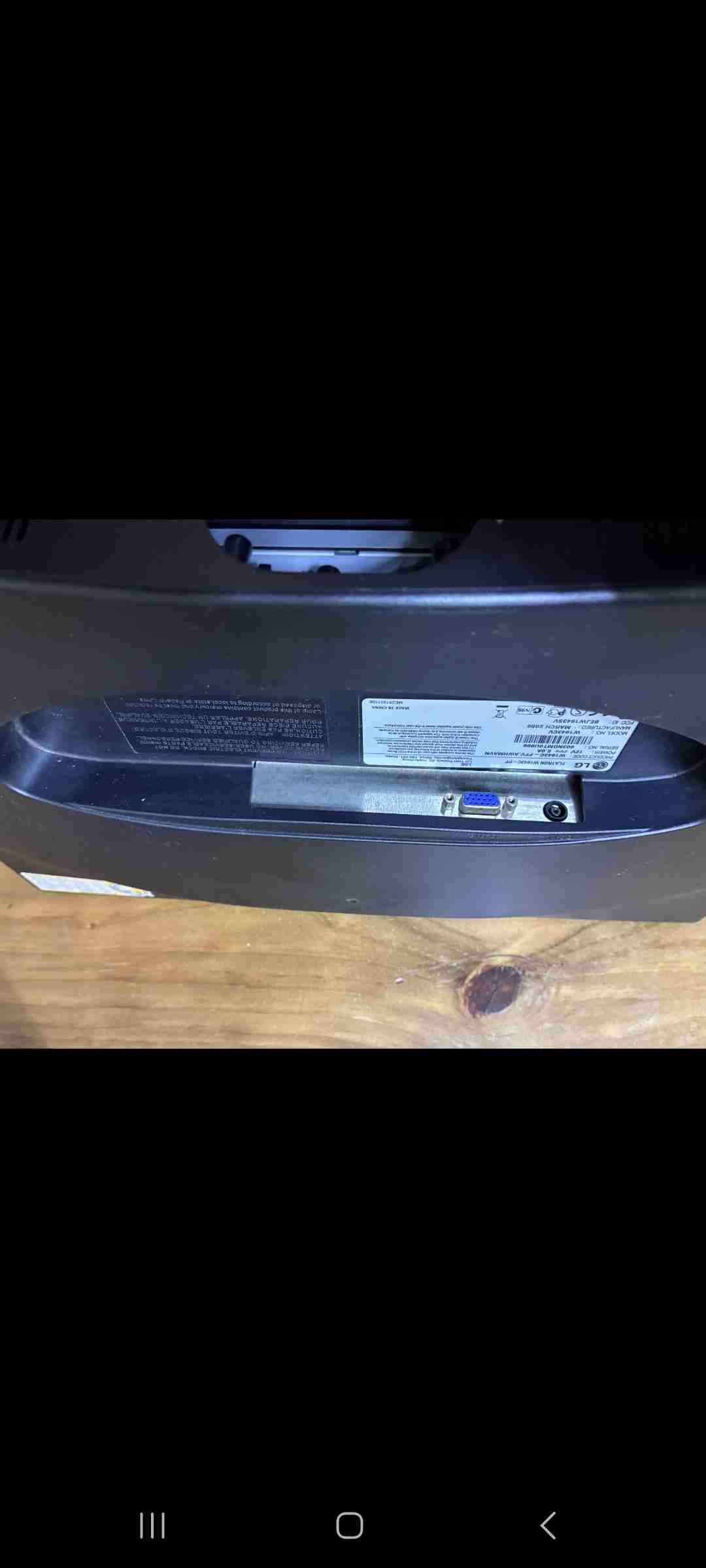 Pantalla LG Flatron 19 pulgadas - miniatura 4