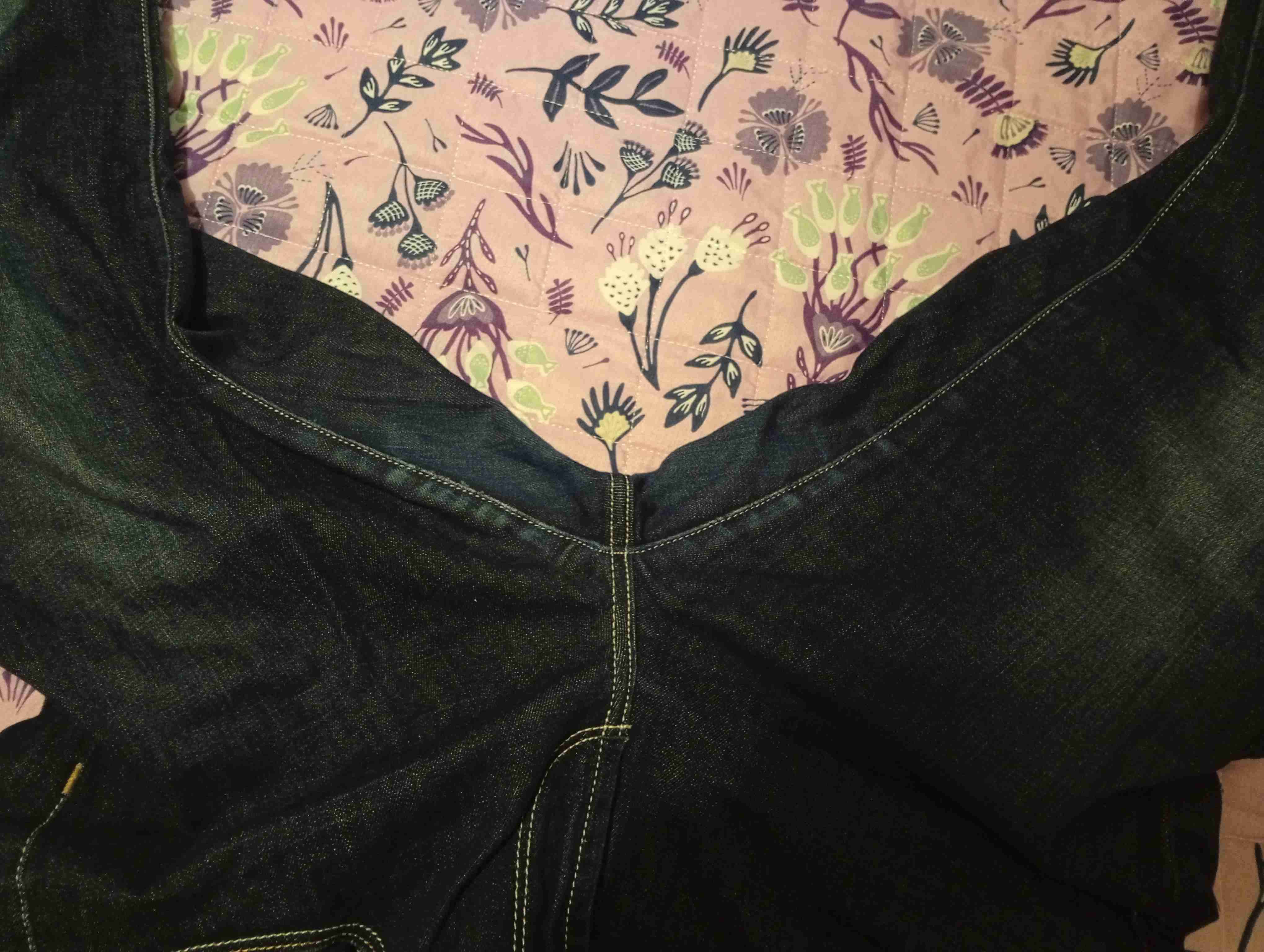 Pantalones de mezclilla oscuros - miniatura 2