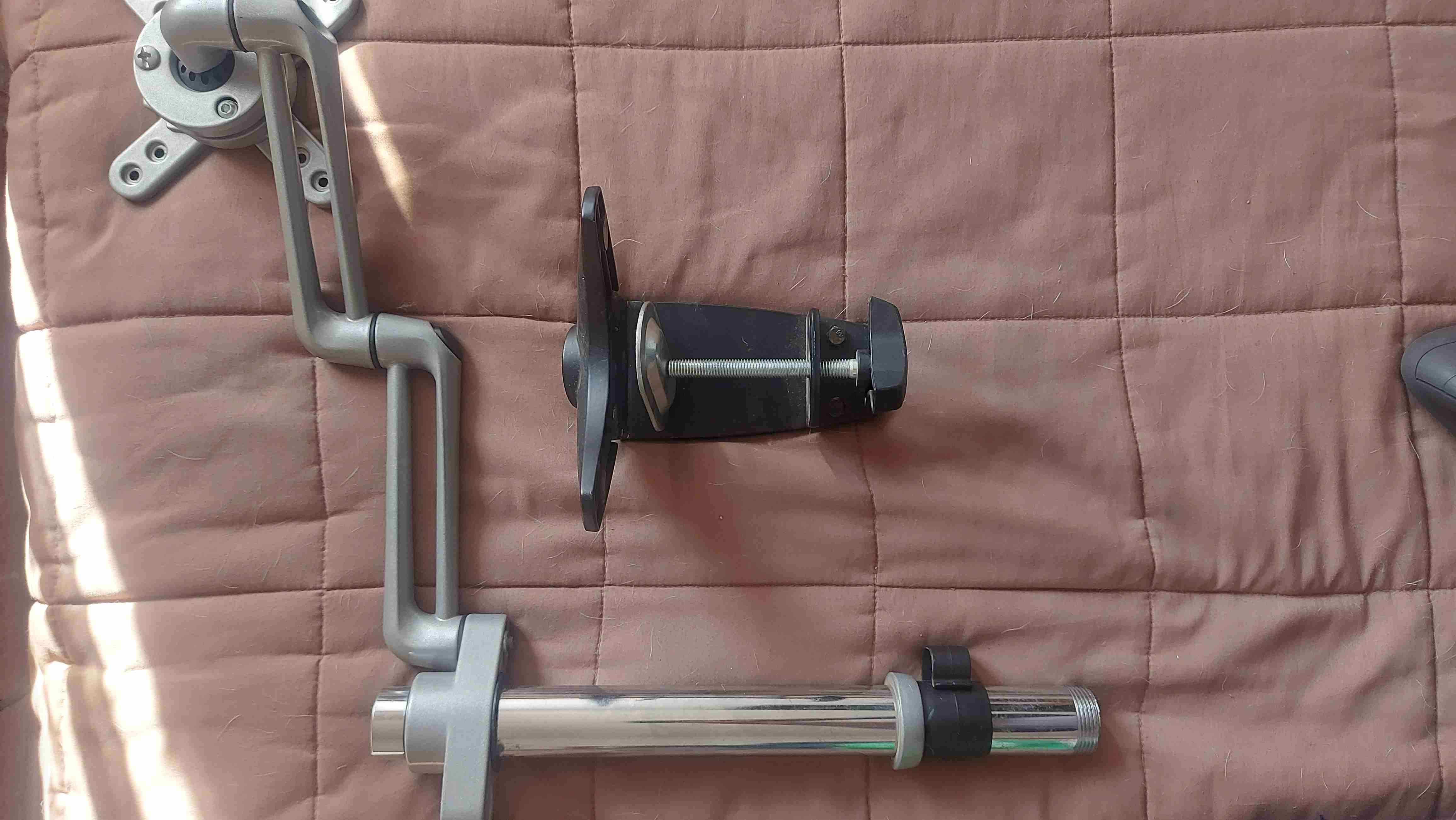 Soporte ajustable para monitor - miniatura 3