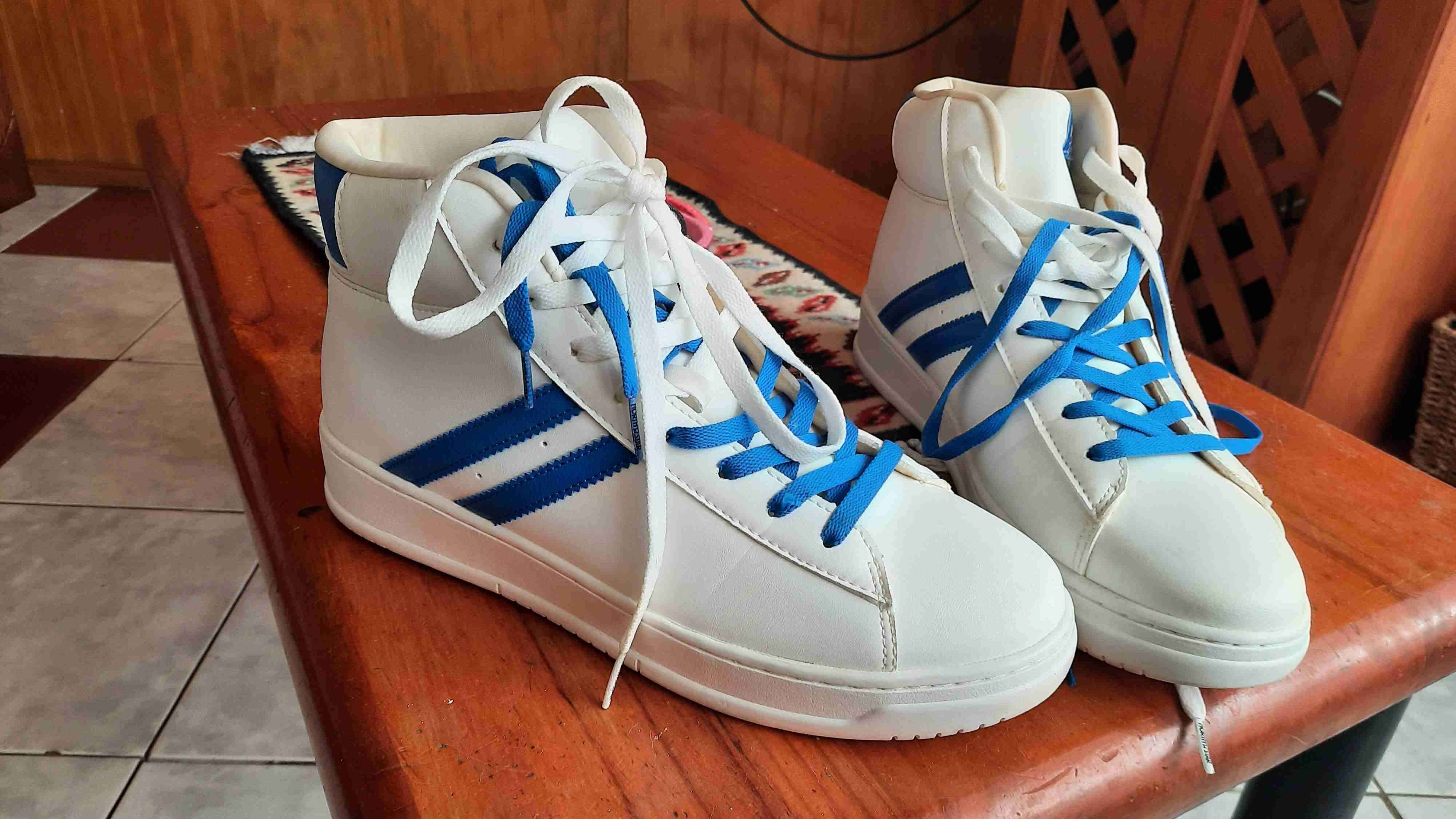 Zapatillas altas blancas y azules hombre - miniatura 1