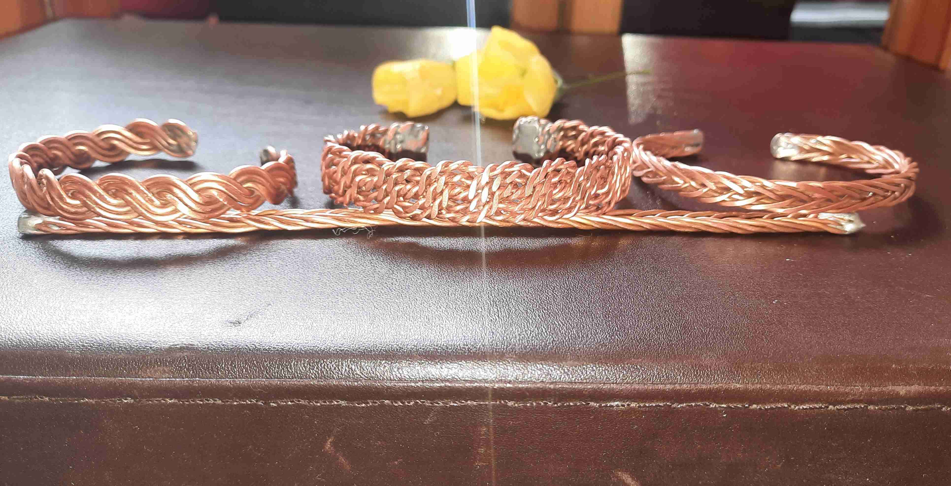Brazalete de cobre trenzado - miniatura 1