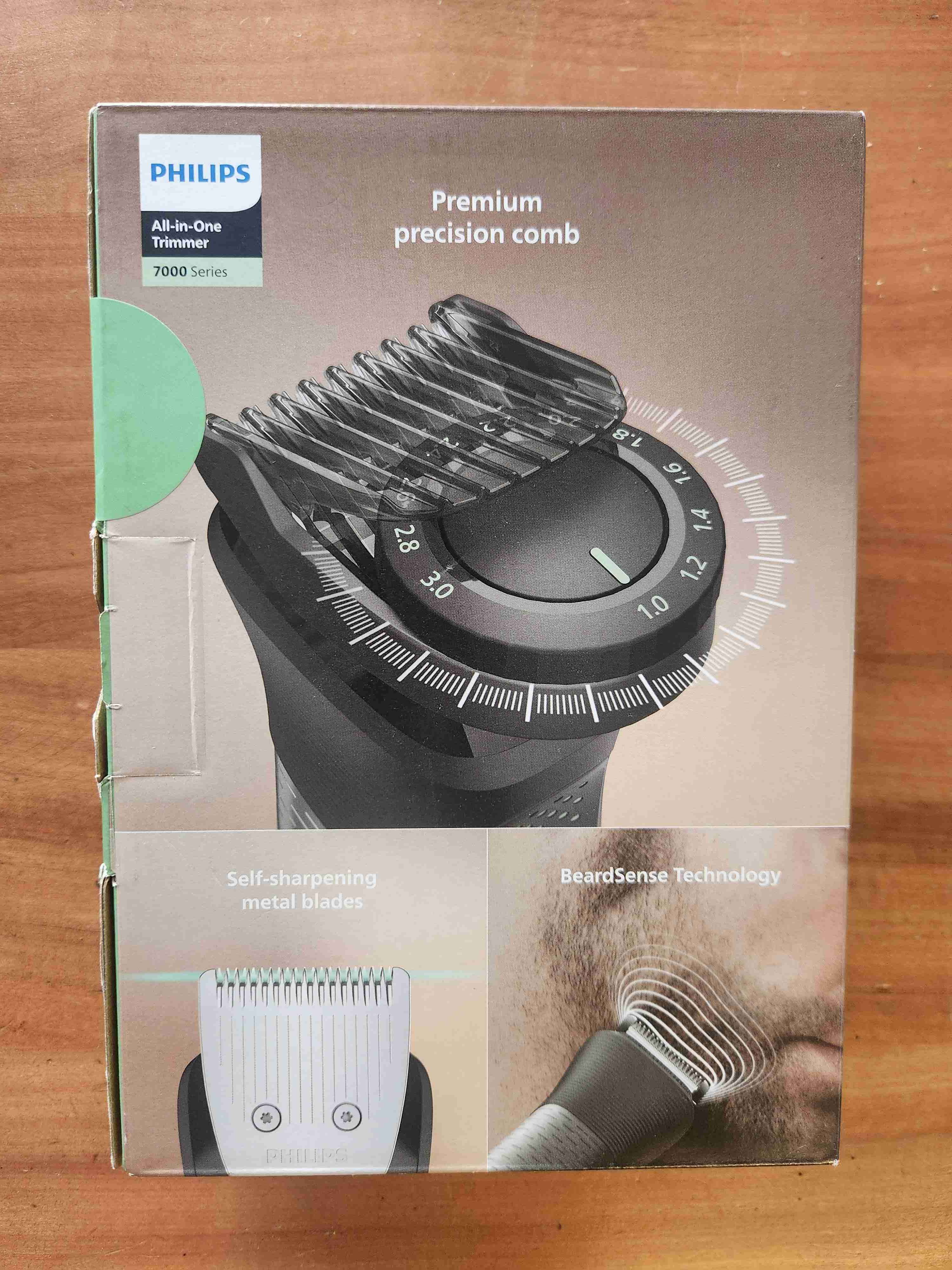 Recortadora Philips All-in-One Trimmer 7000 - miniatura 4