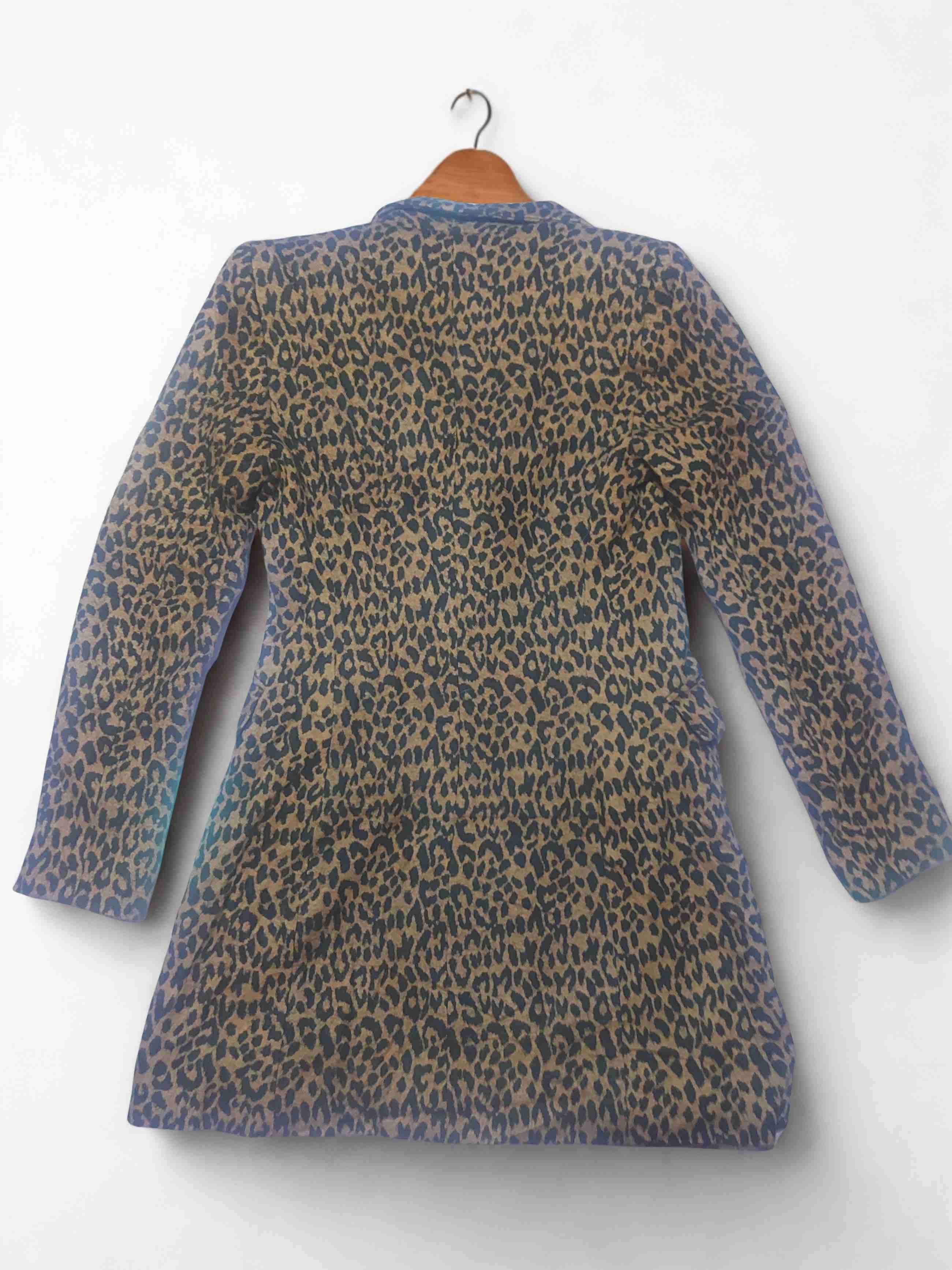 Zara, Abrigo estampado animal print. Talla S - miniatura 2