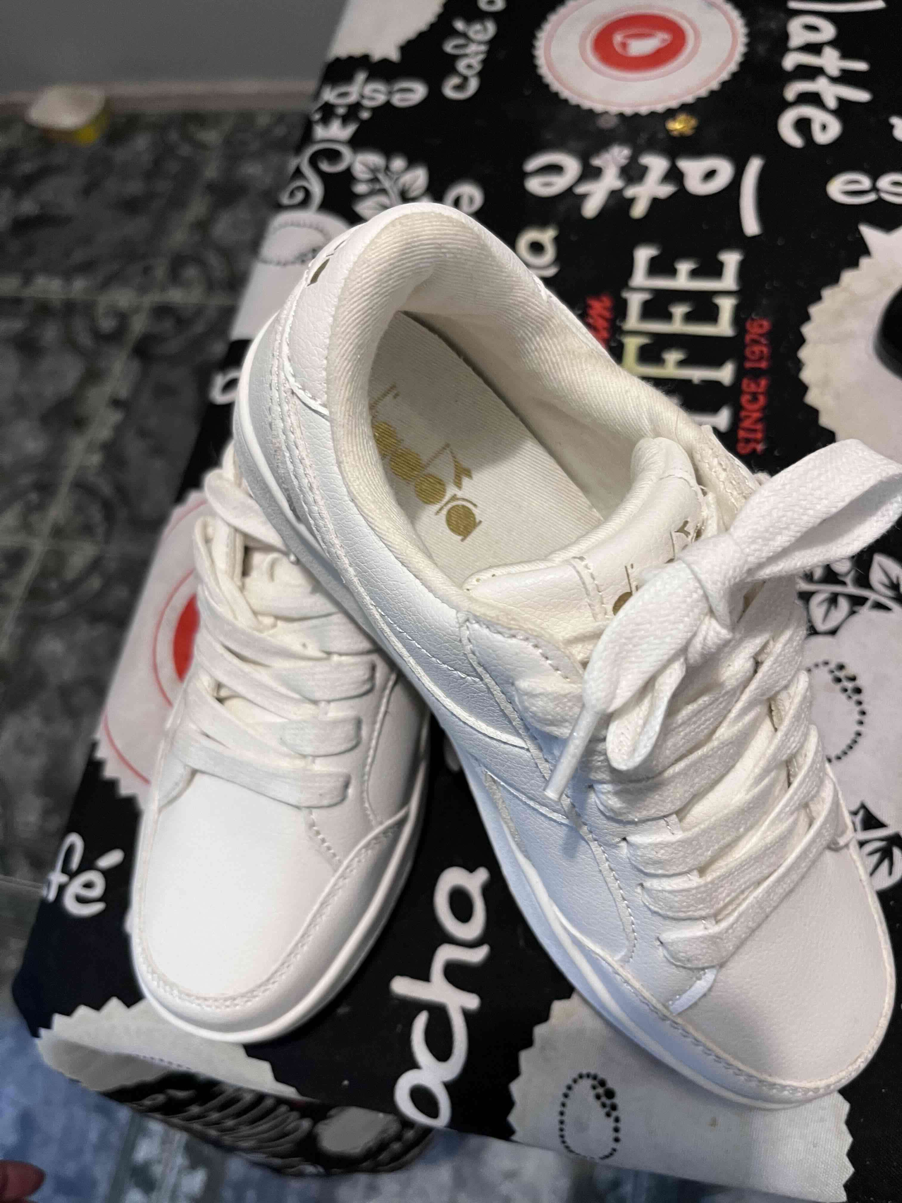 Zapatillas blancas deportivas 34 - miniatura 1