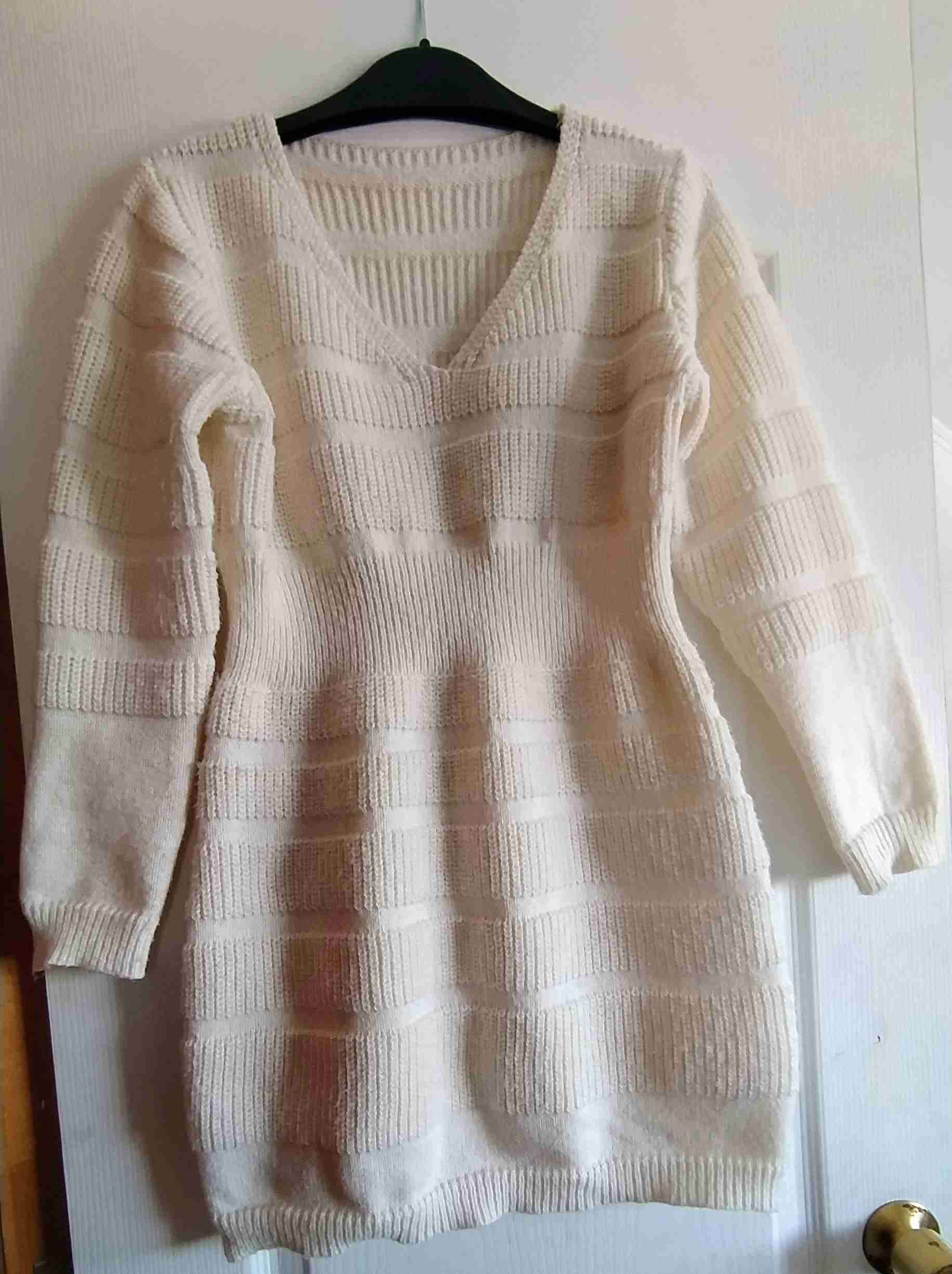 Vestido de punto blanco - miniatura 2