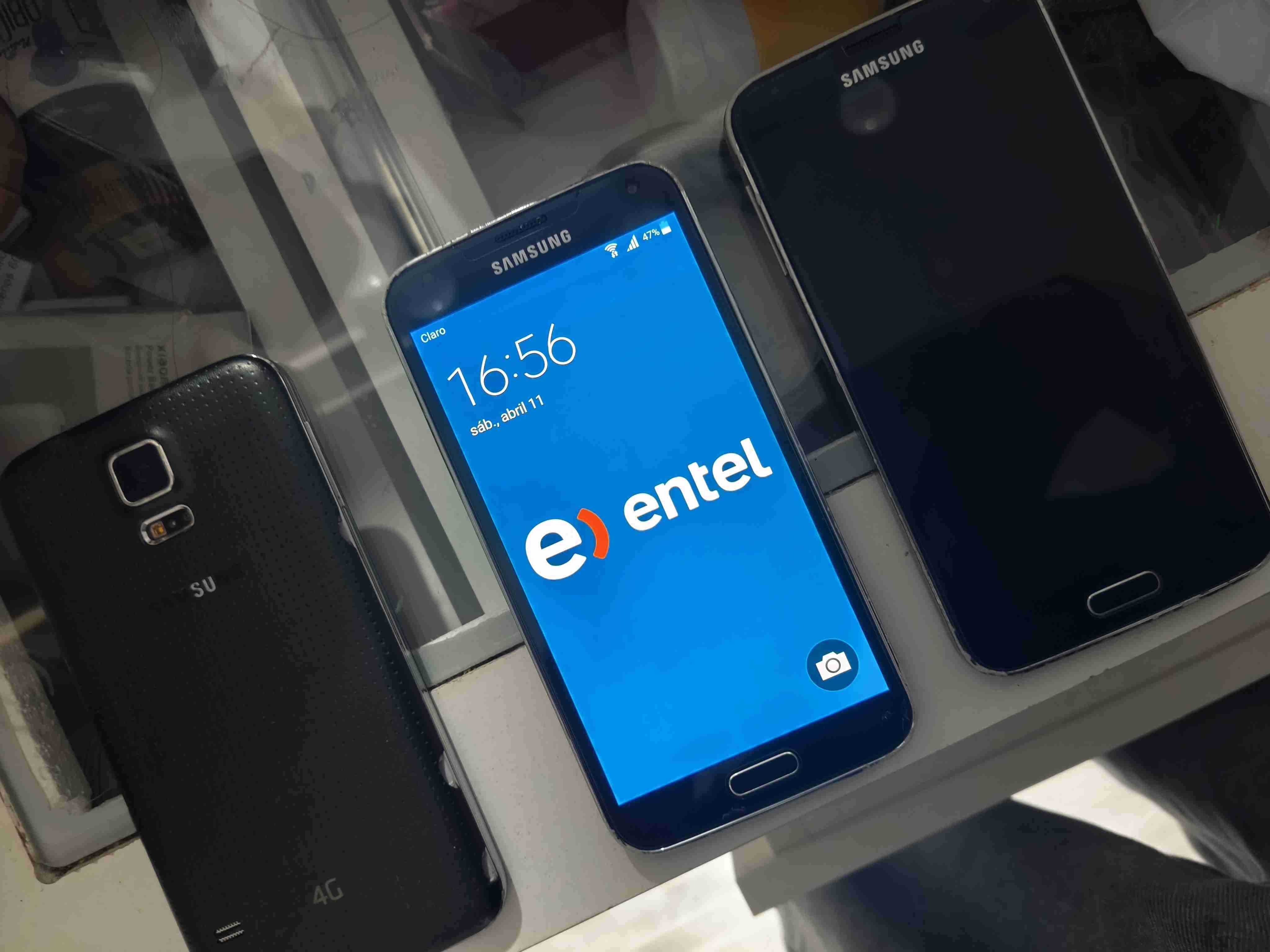 tres Samsung Galaxy S5 - miniatura 2