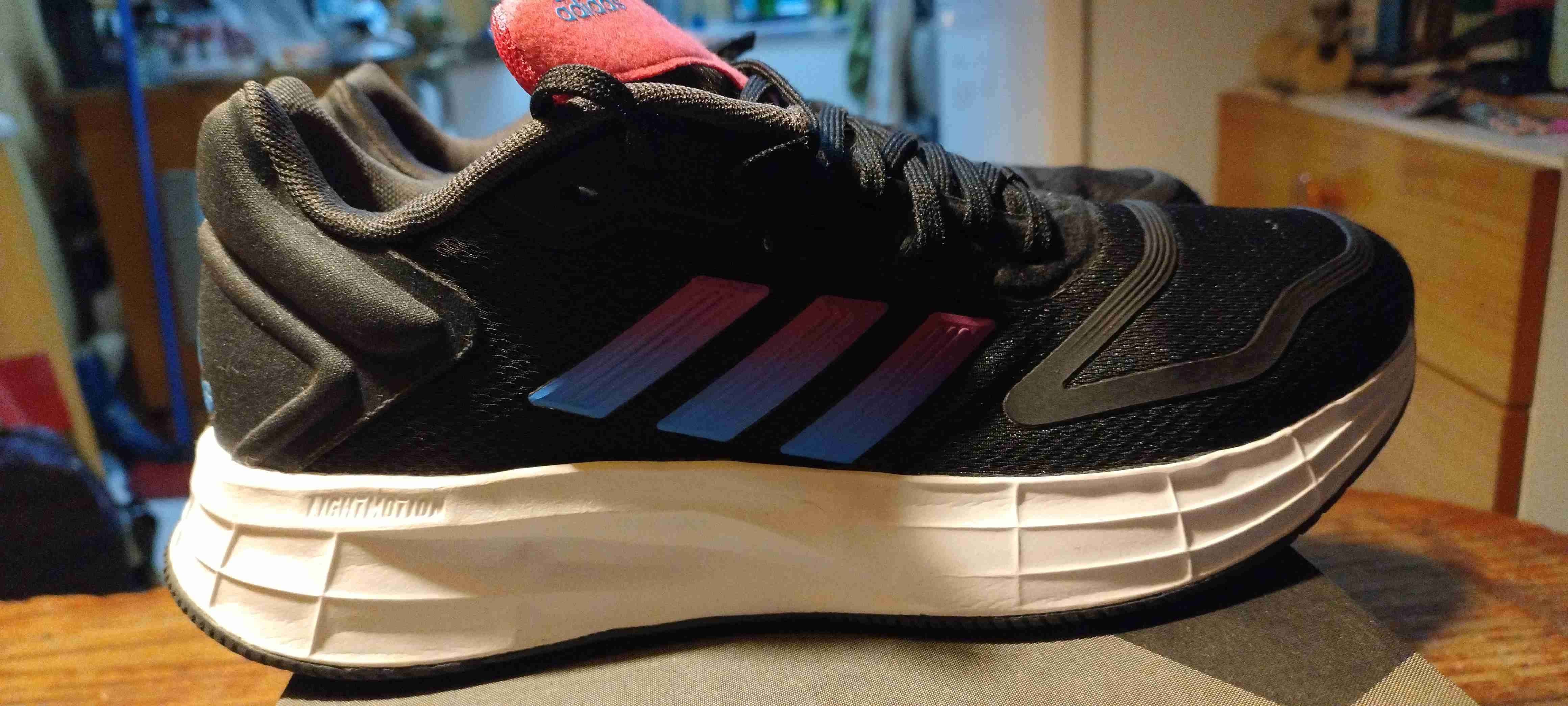 Zapatillas deportivas negras Adidas - 2