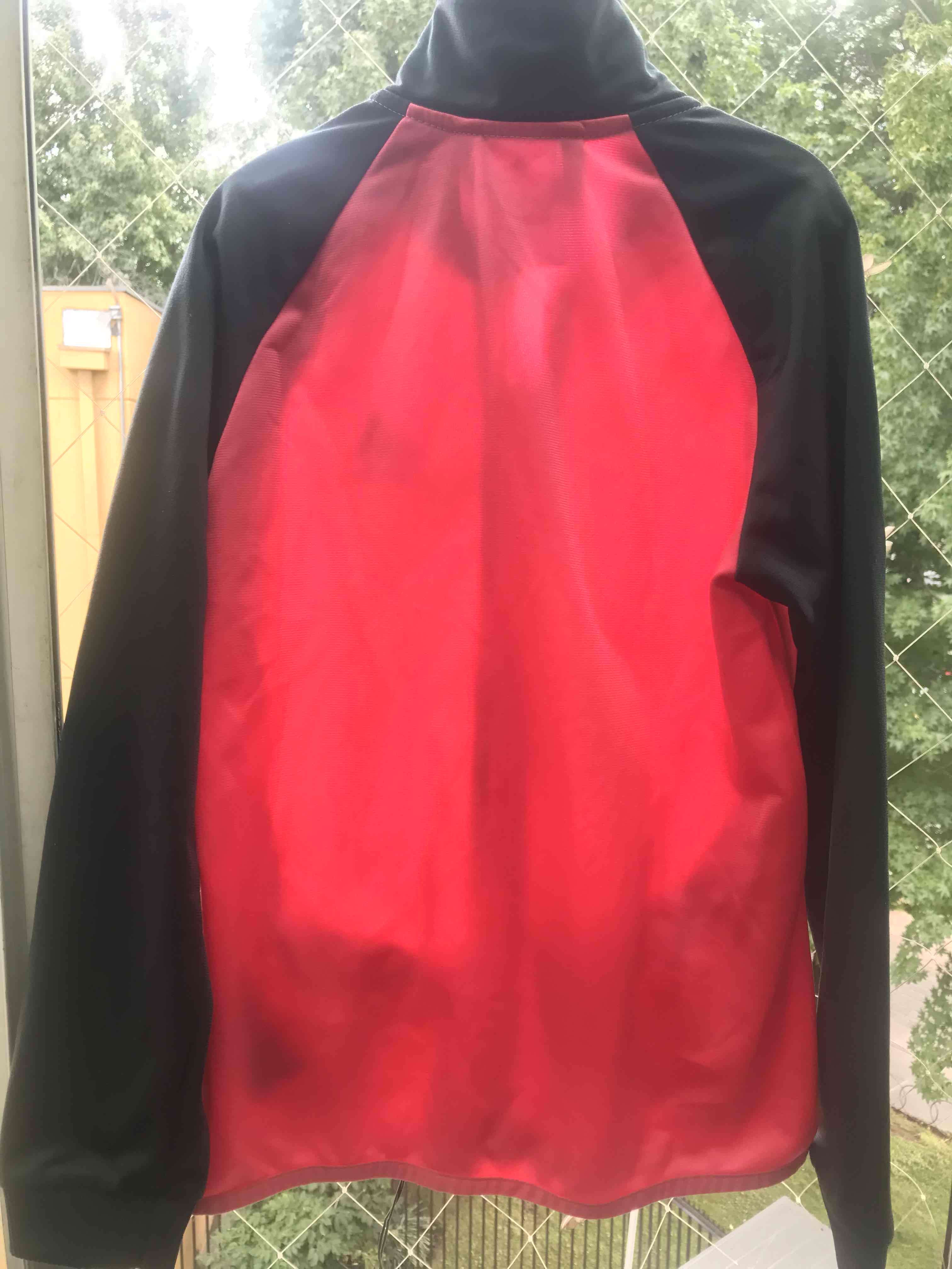 Poleron  Adidas rosado y gris. Talla 9-10 - miniatura 3