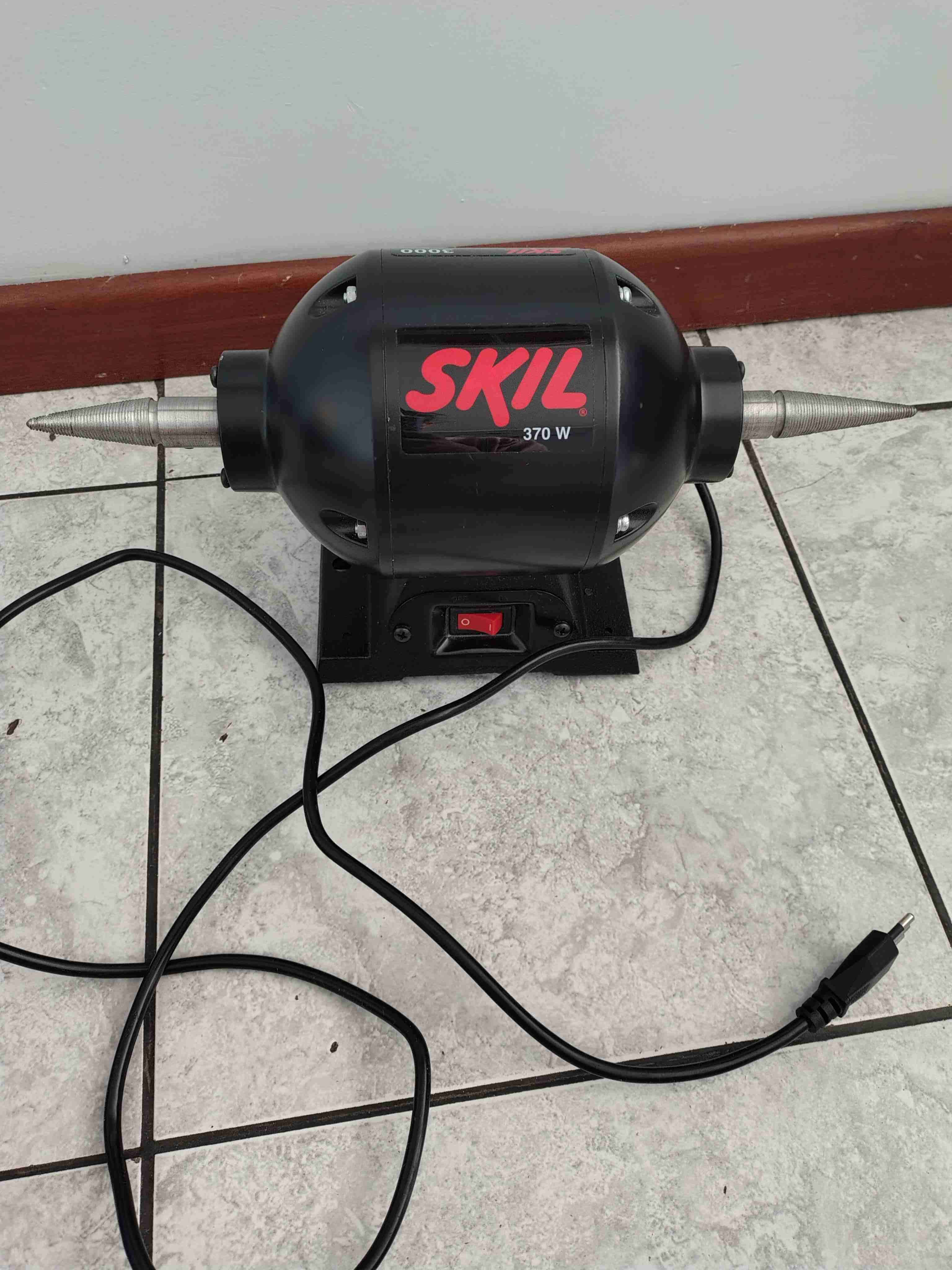 Torno de banco Skil 370W - miniatura 1