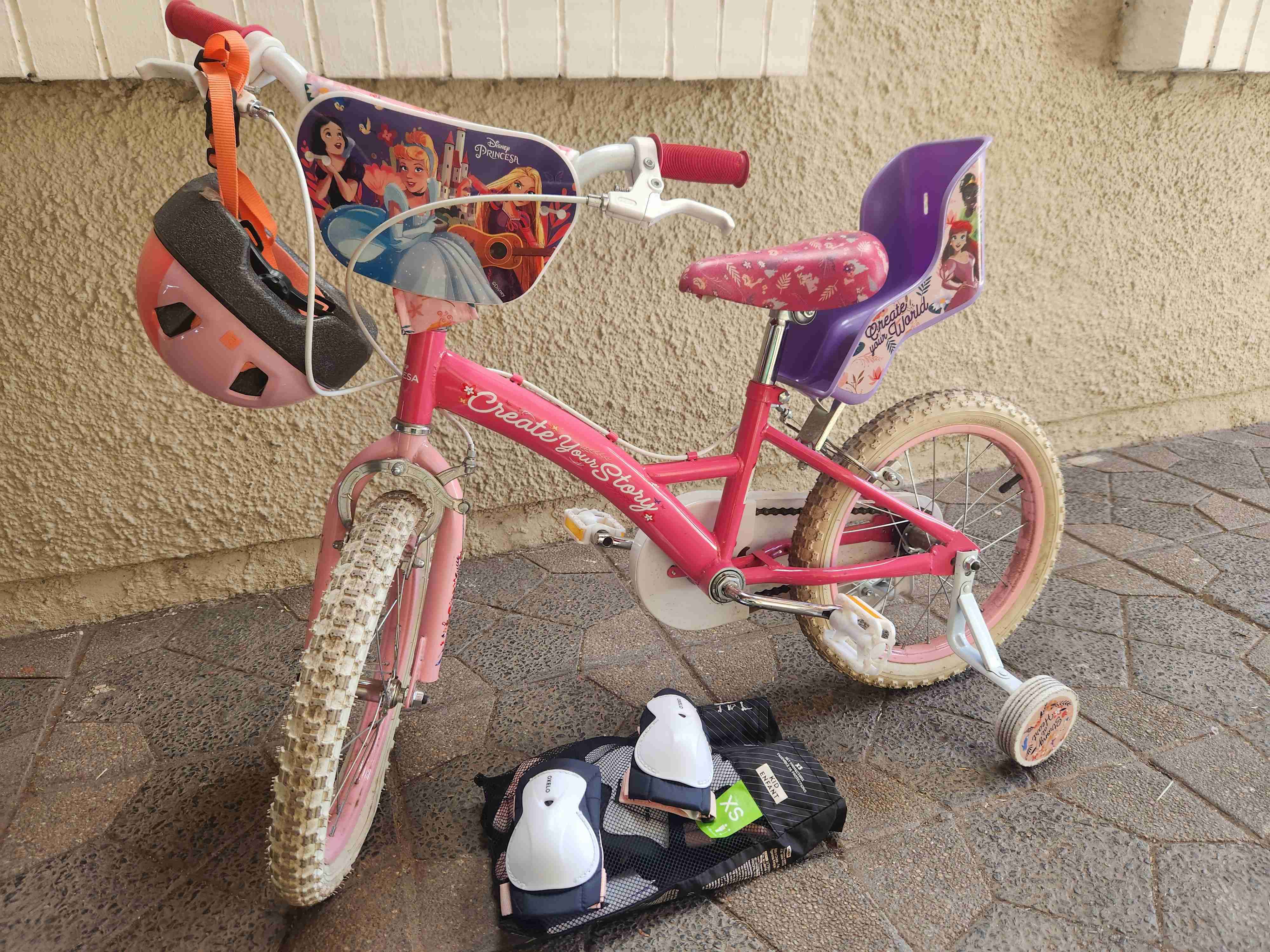 Bicicleta Disney niña aro 16 poco uso