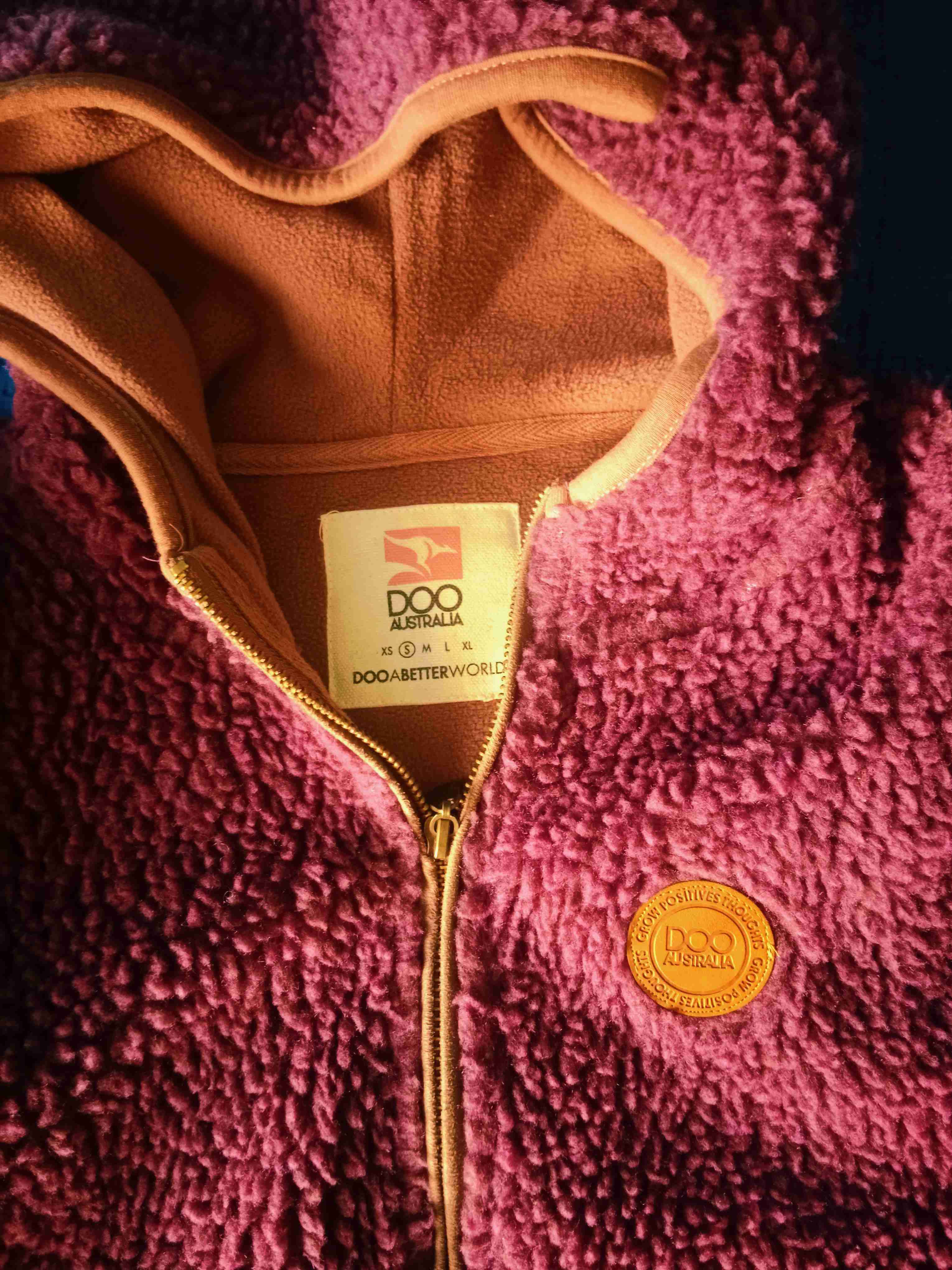 Chaqueta polar morada con capucha - miniatura 2