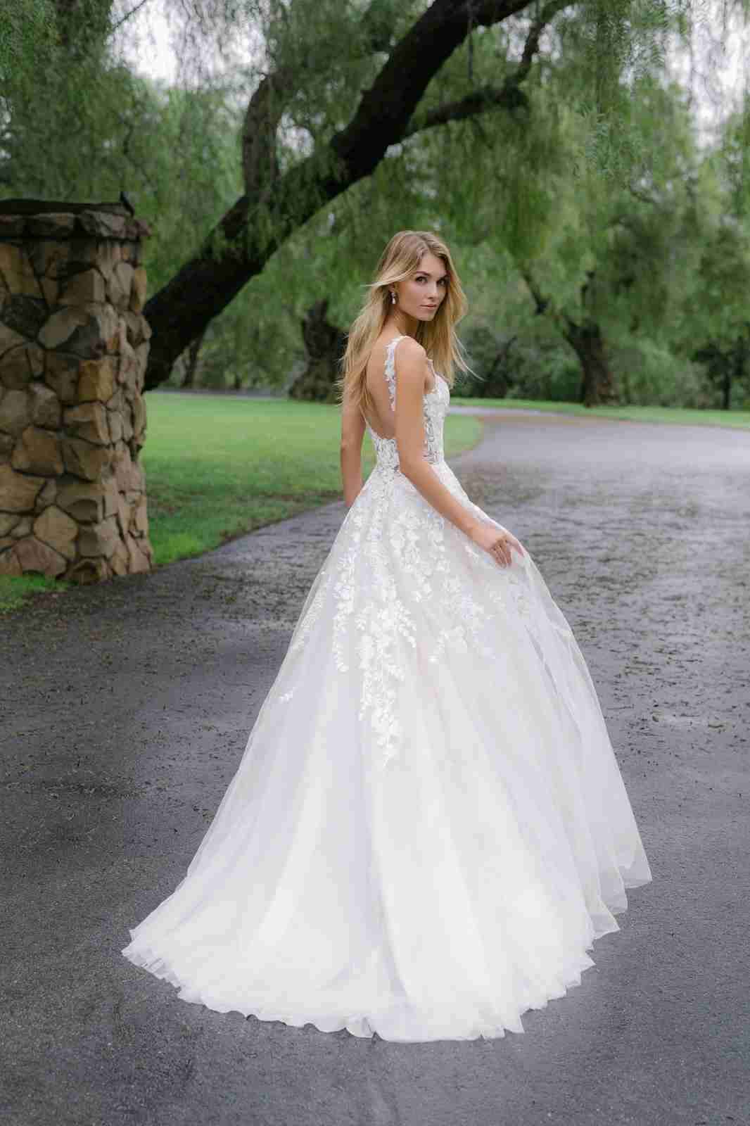 Vestido de novia encaje blanco - miniatura 4