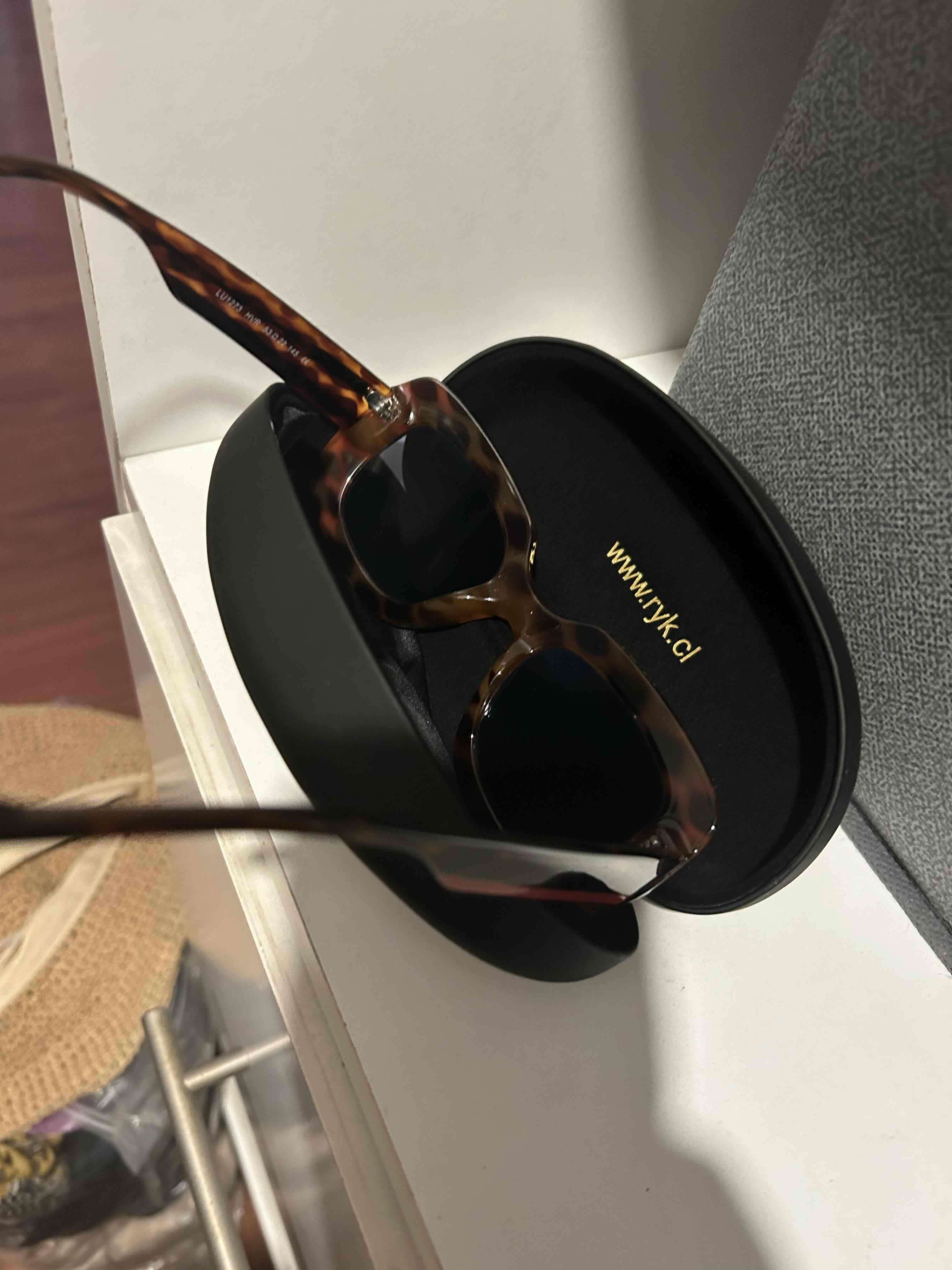 Lentes de sol con diseño moderno - miniatura 3