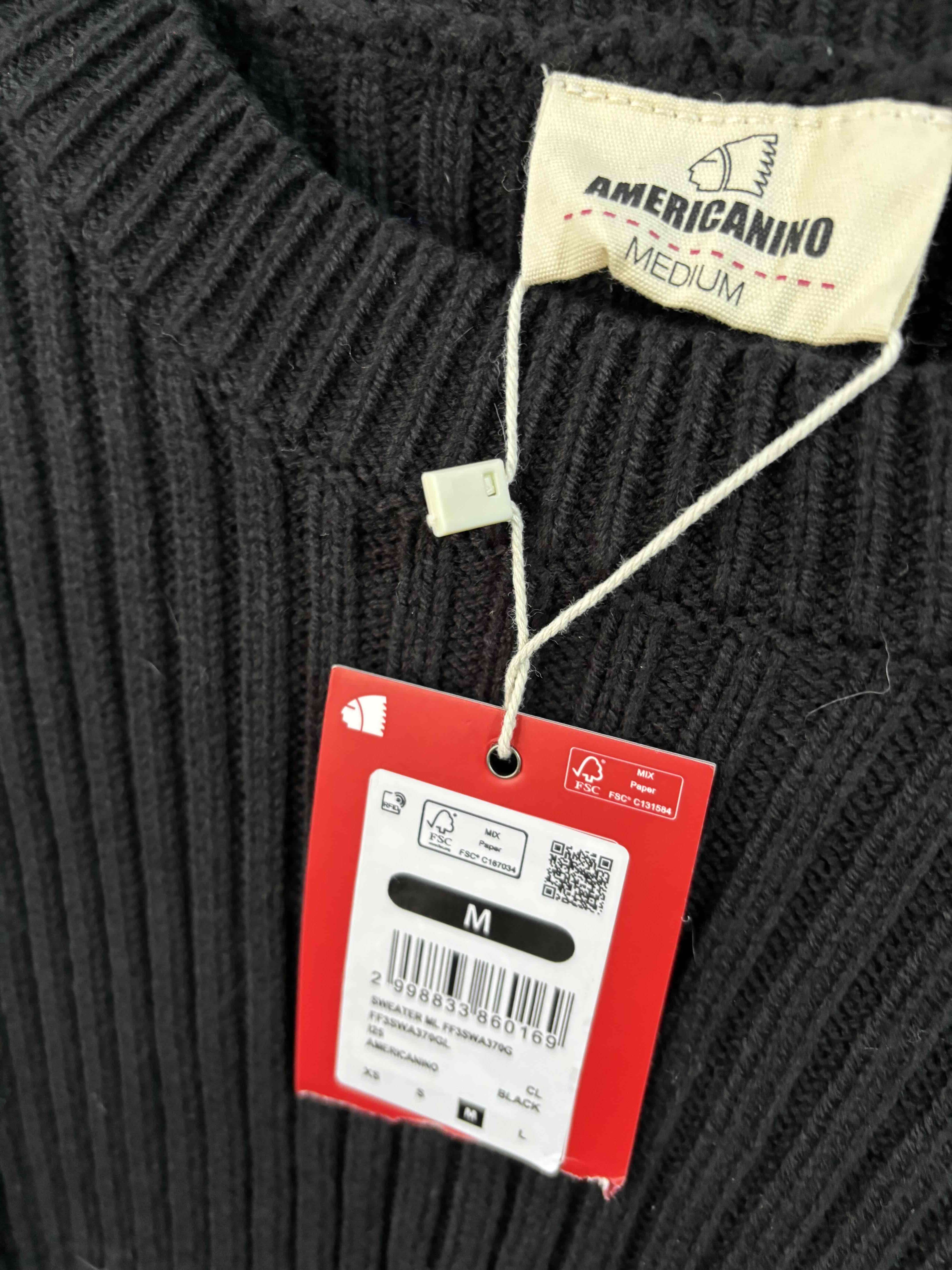 Suéter negro con detalles laterales - miniatura 3