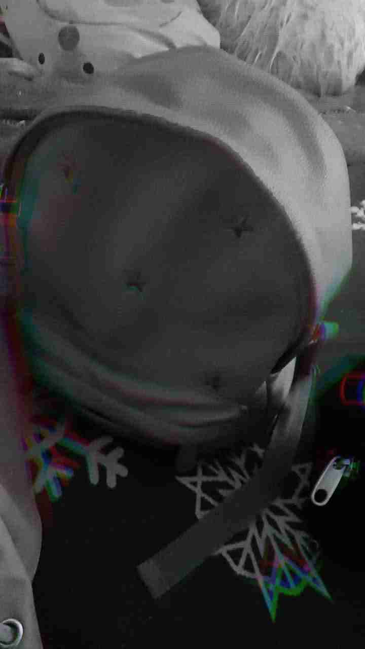 Mochila de tela gris - 1