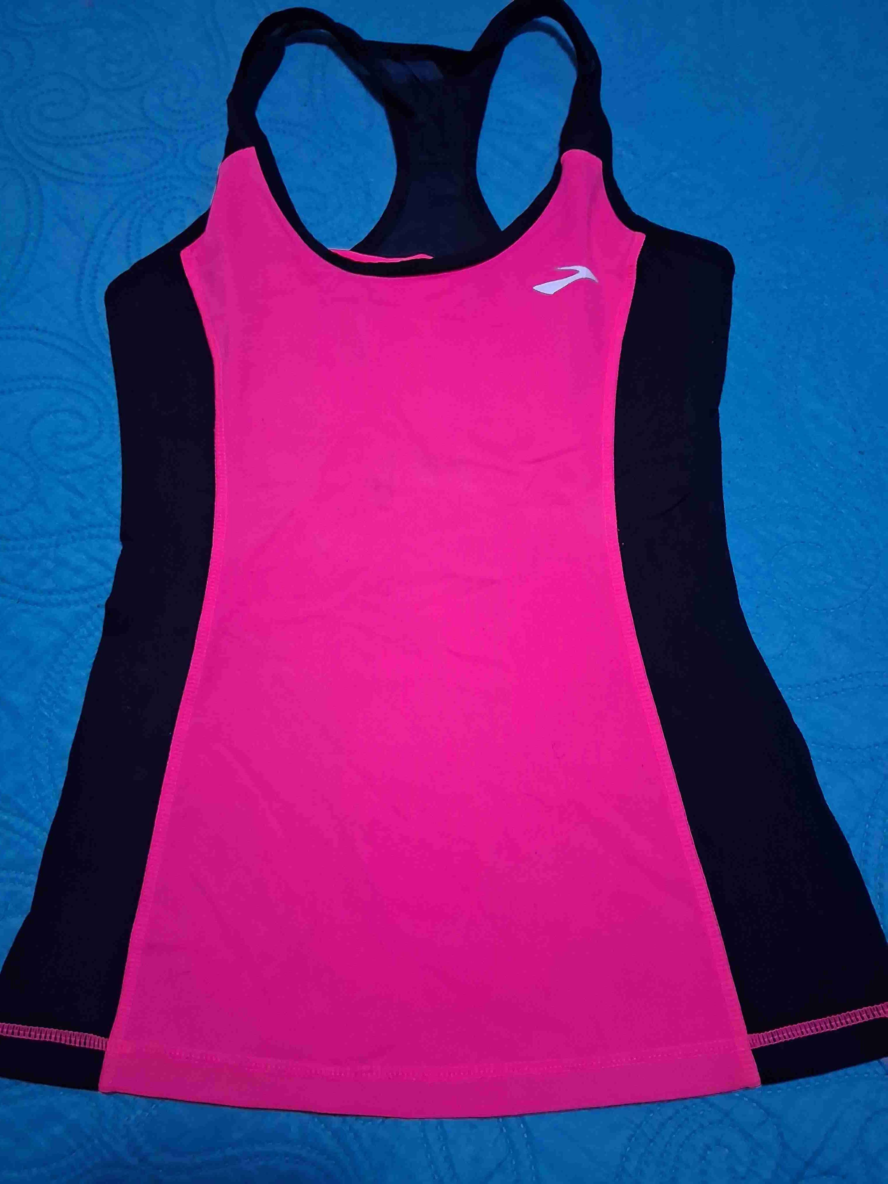 Poleras deportivas sin manga - miniatura 6