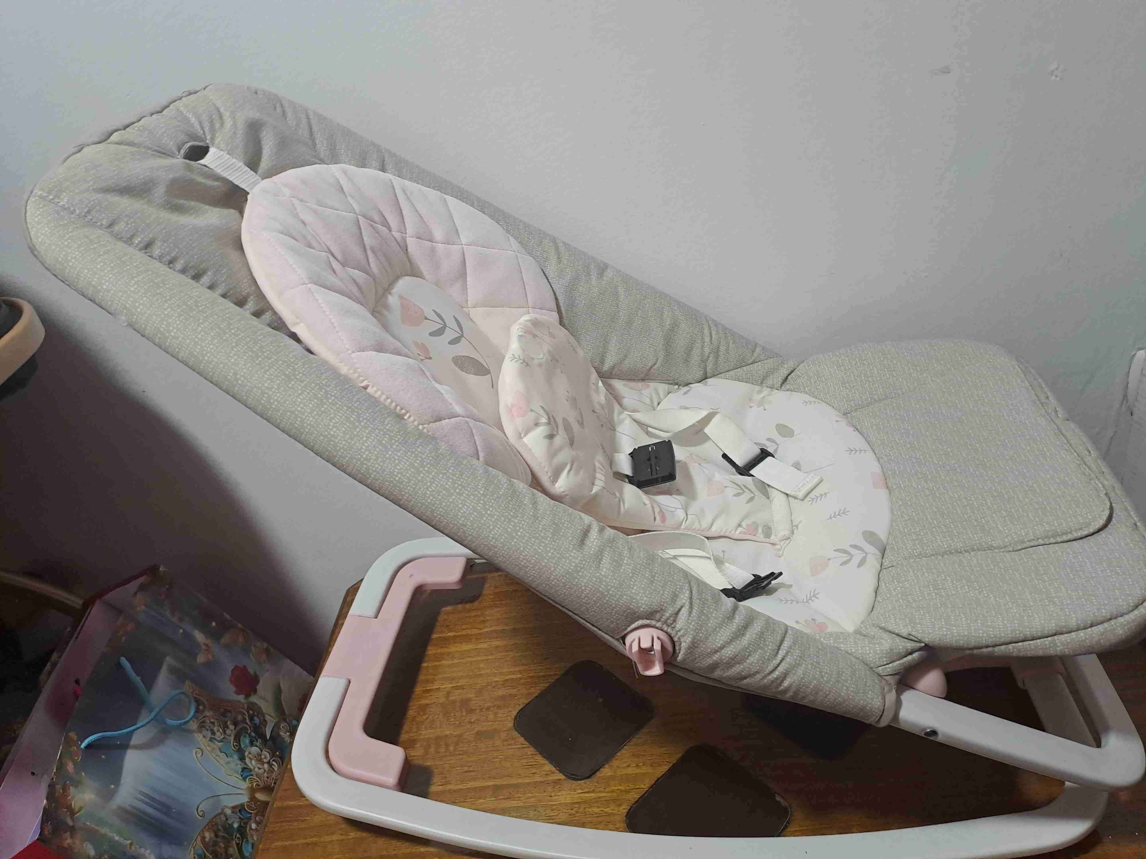 Silla mecedora de bebé gris - miniatura 2