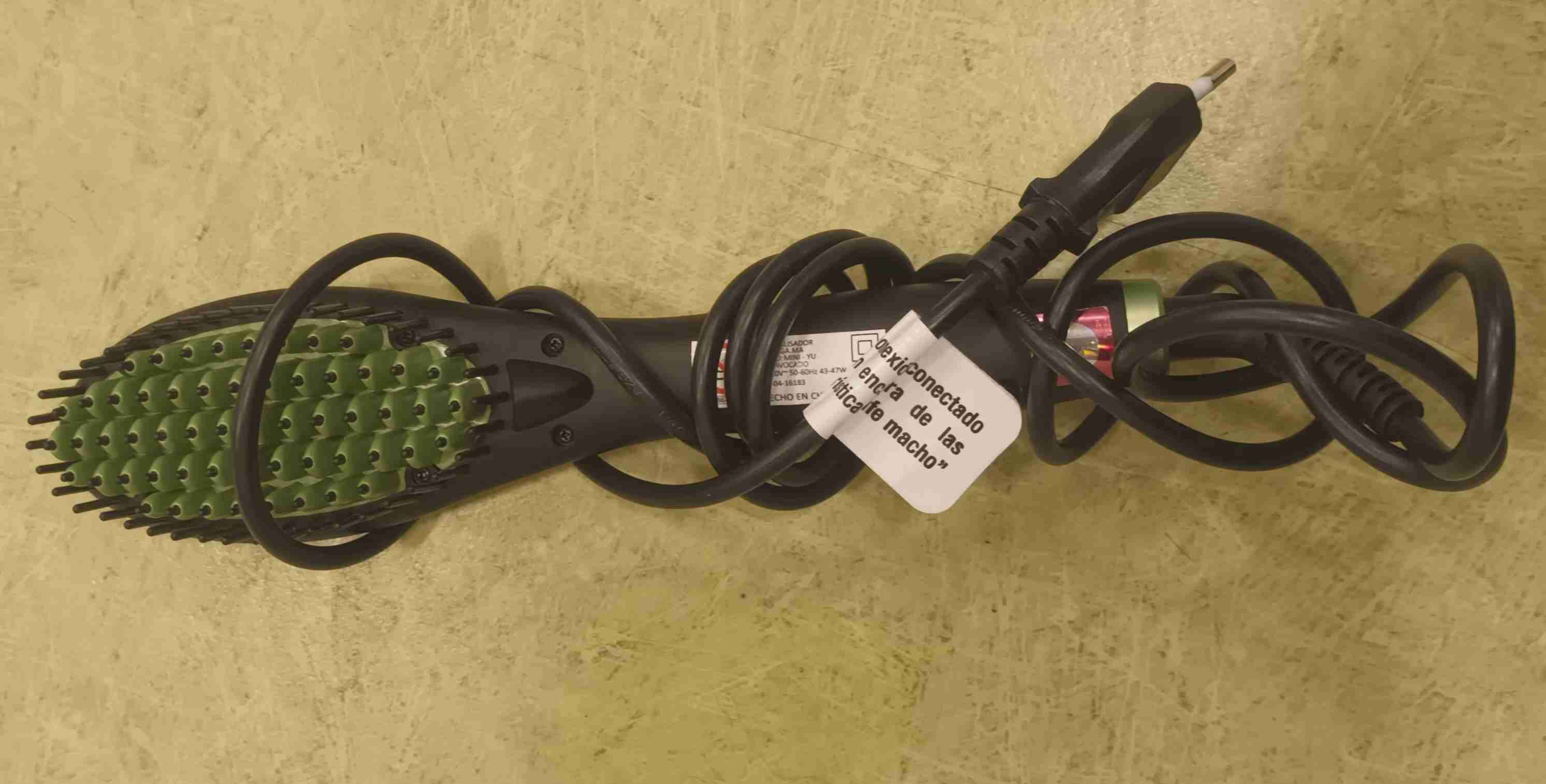 Cepillo alisador eléctrico - 1