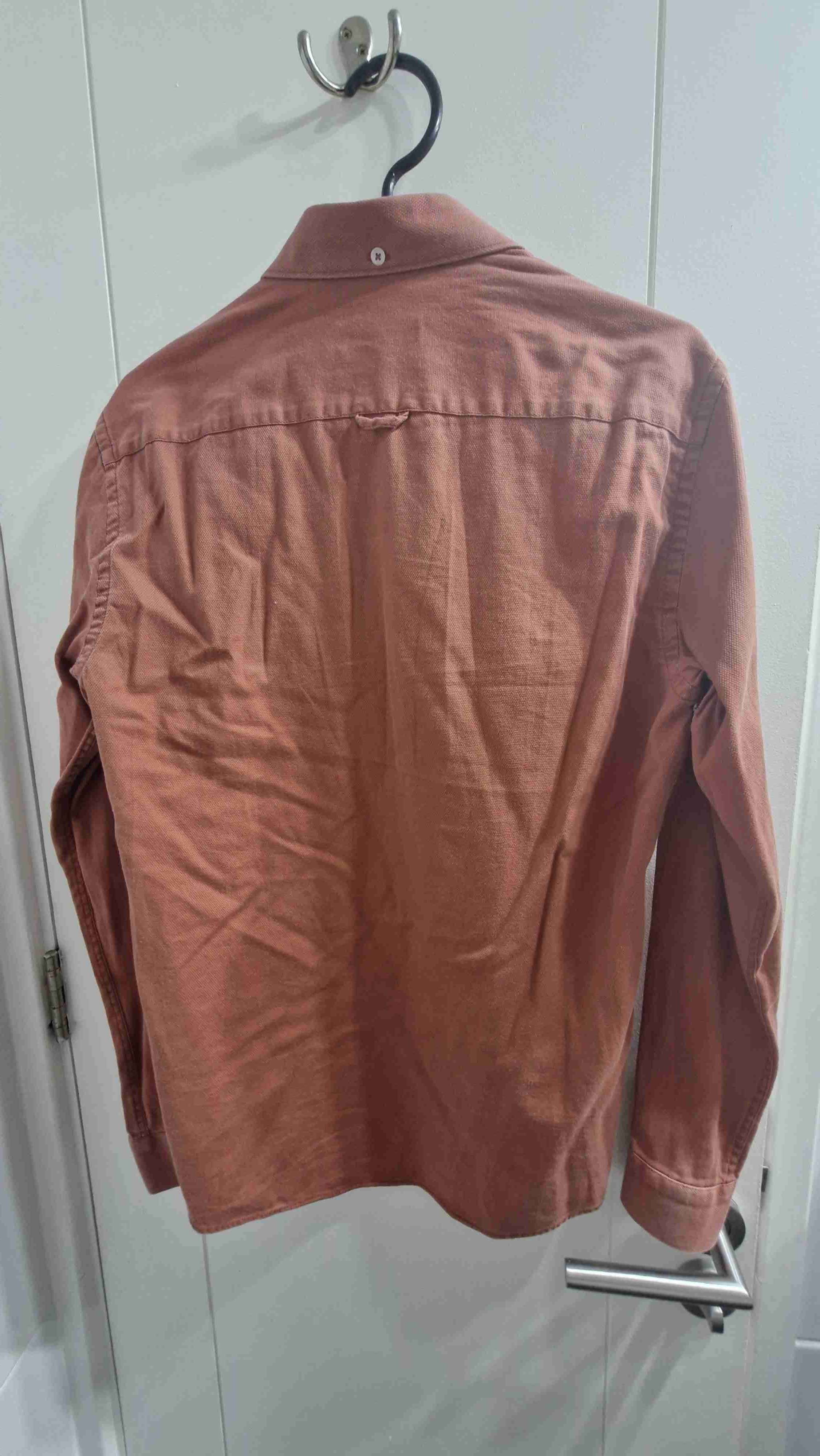 Camisa de hombre color terracota - miniatura 2