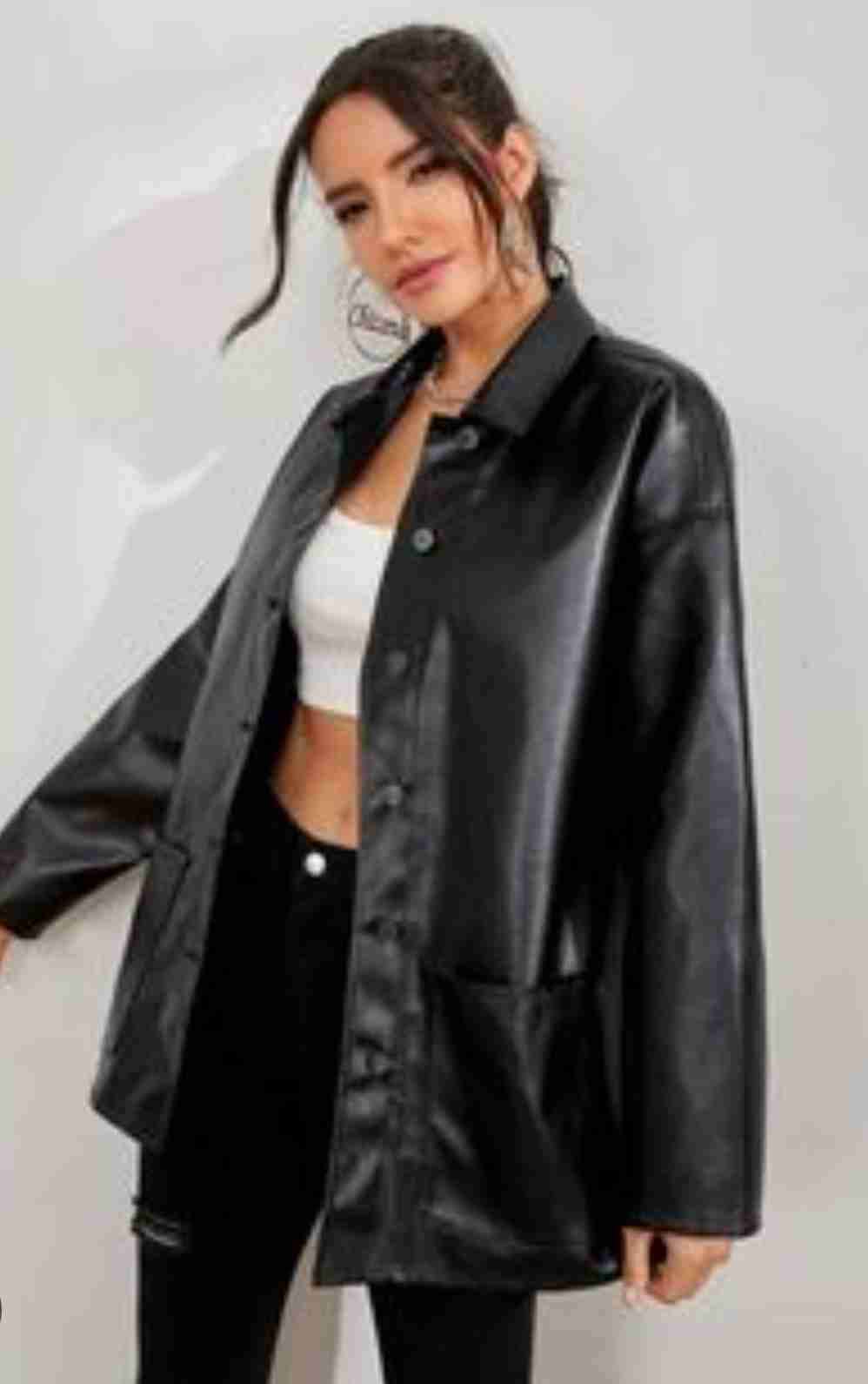 Chaqueta negra de cuero sintético - miniatura 2