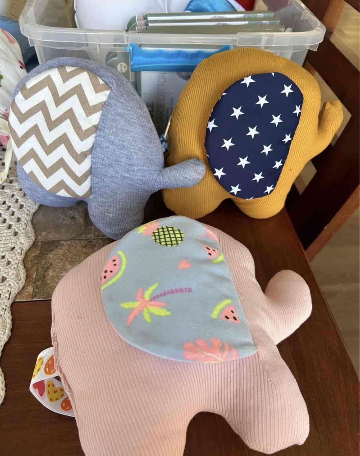 Cojines infantiles con diseño vivaz