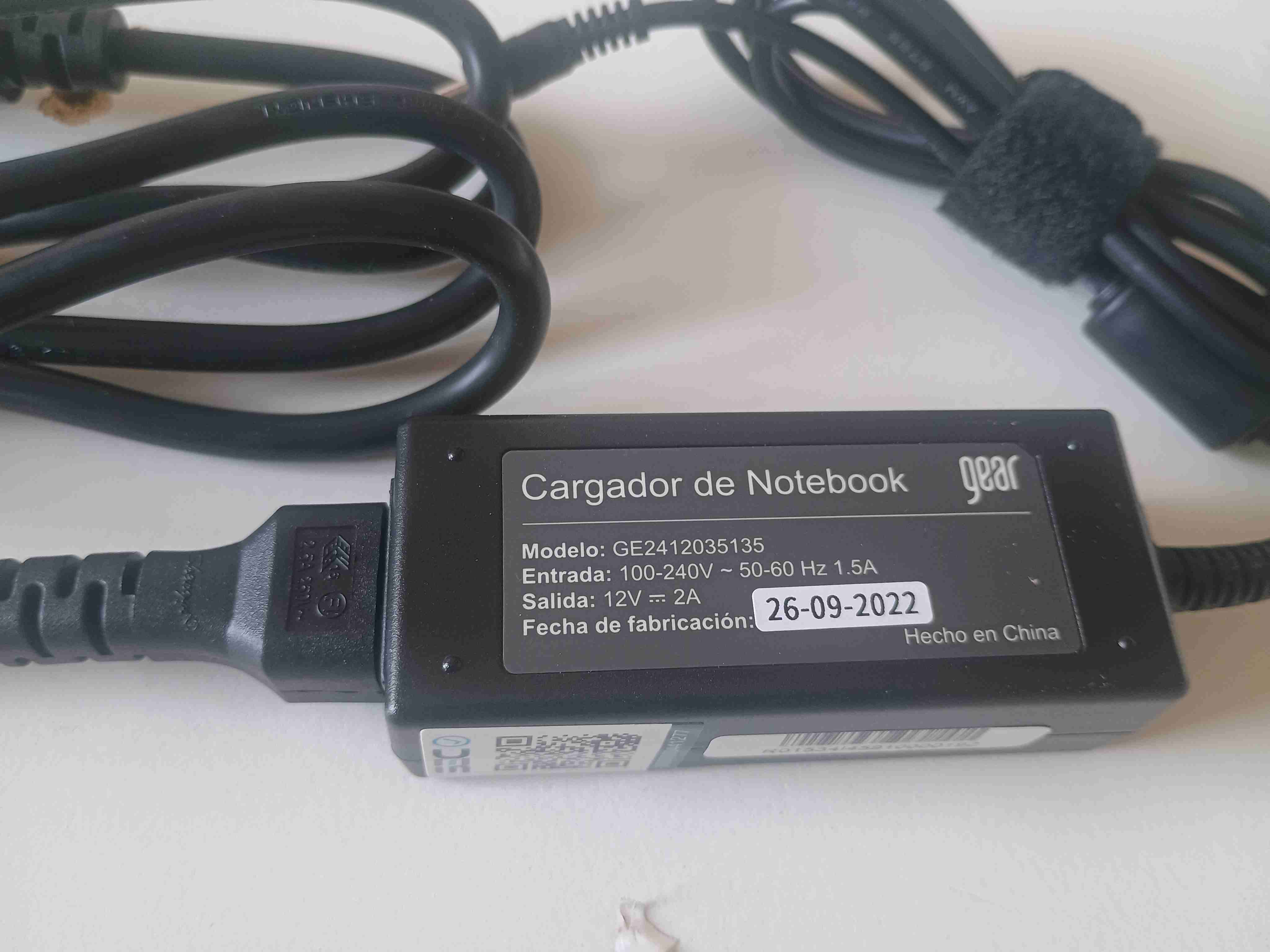 Cargador para notebook Gear - miniatura 3