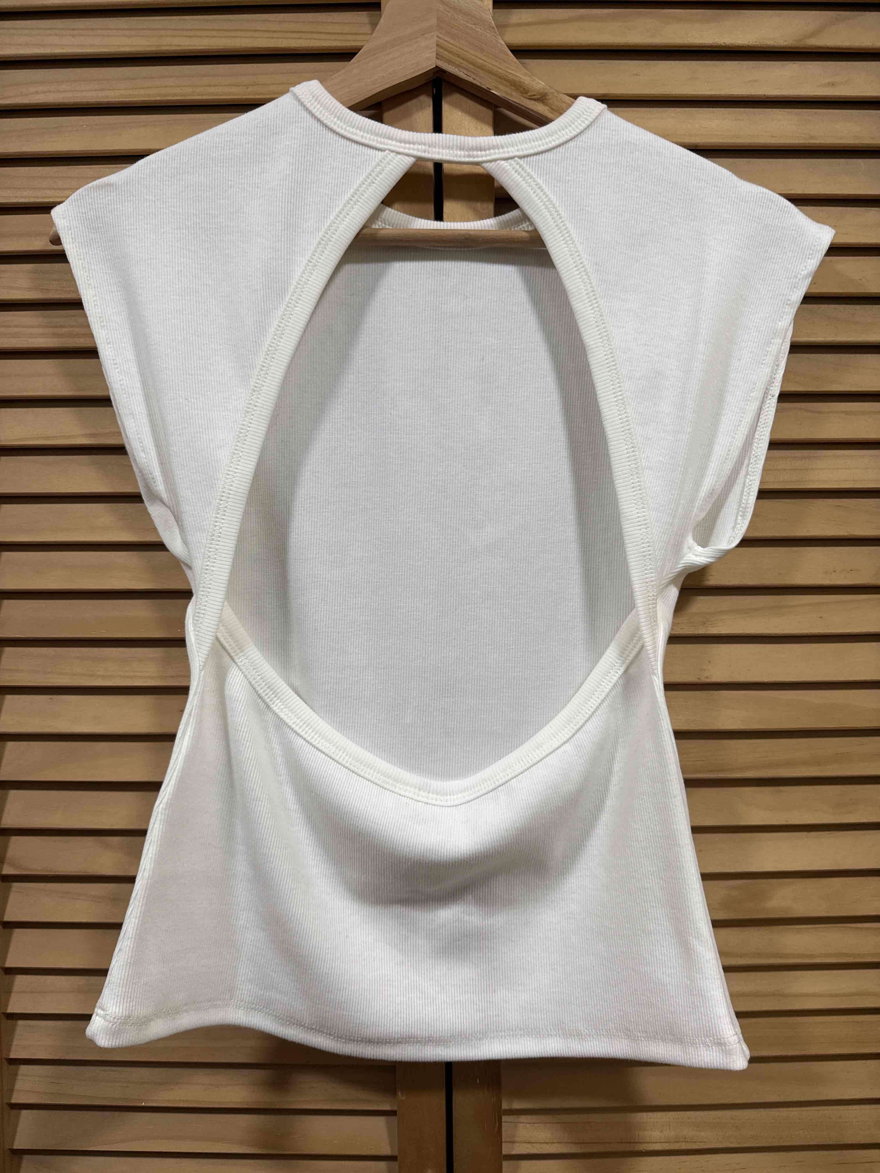 Polera sin mangas blanca y sin espalda americanino - 2