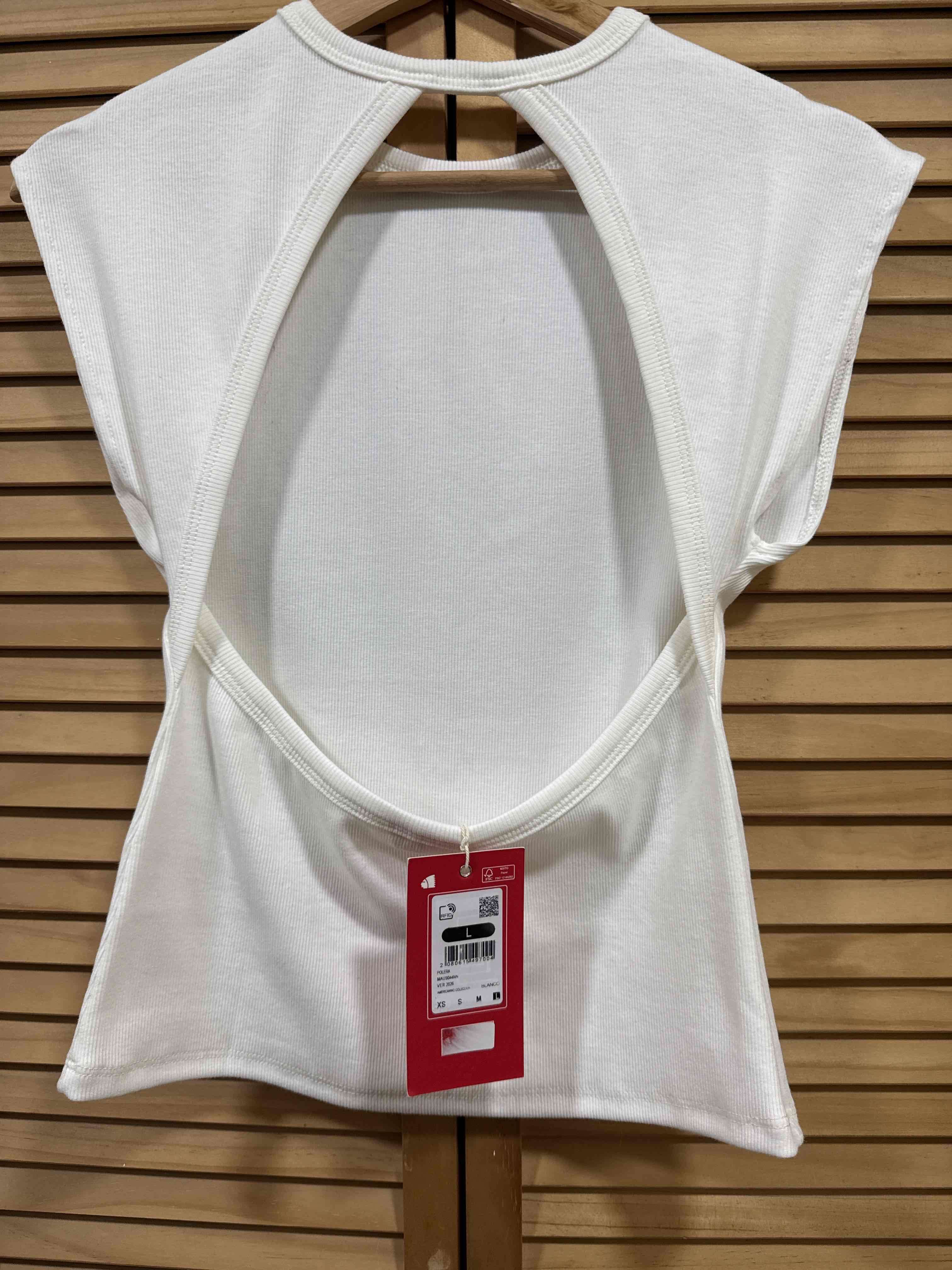 Polera sin mangas blanca y sin espalda americanino - 3