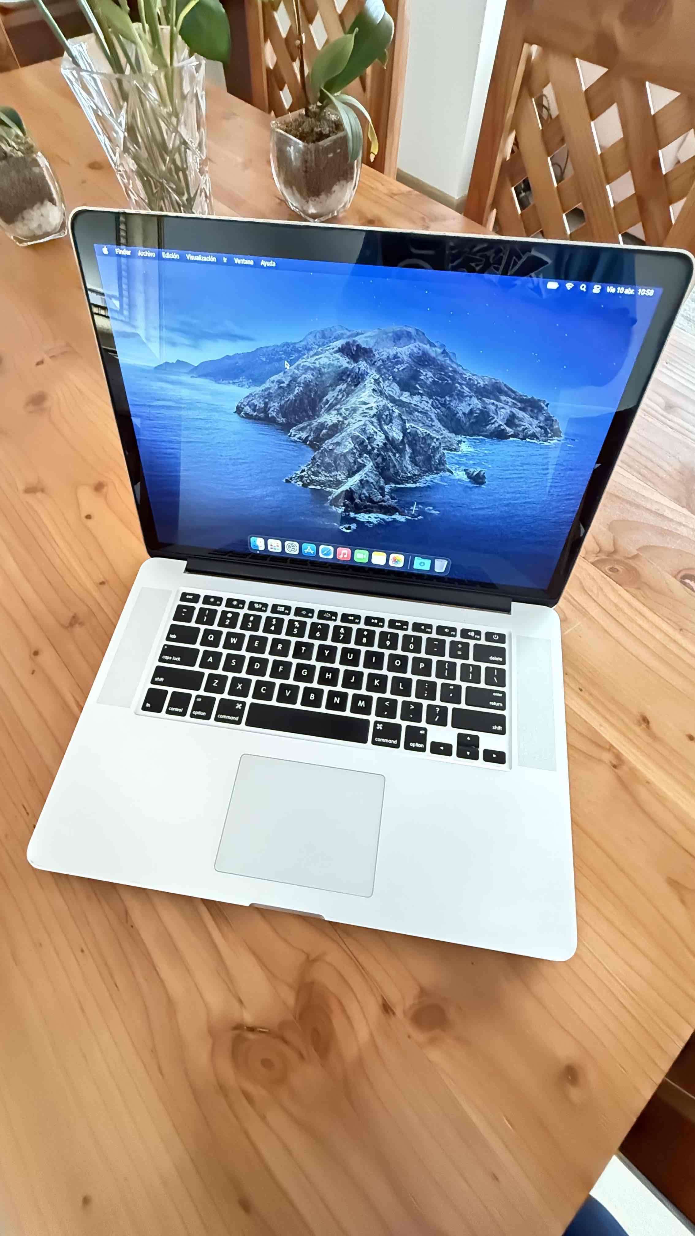 MacBook Pro 15 pulgadas - miniatura 1