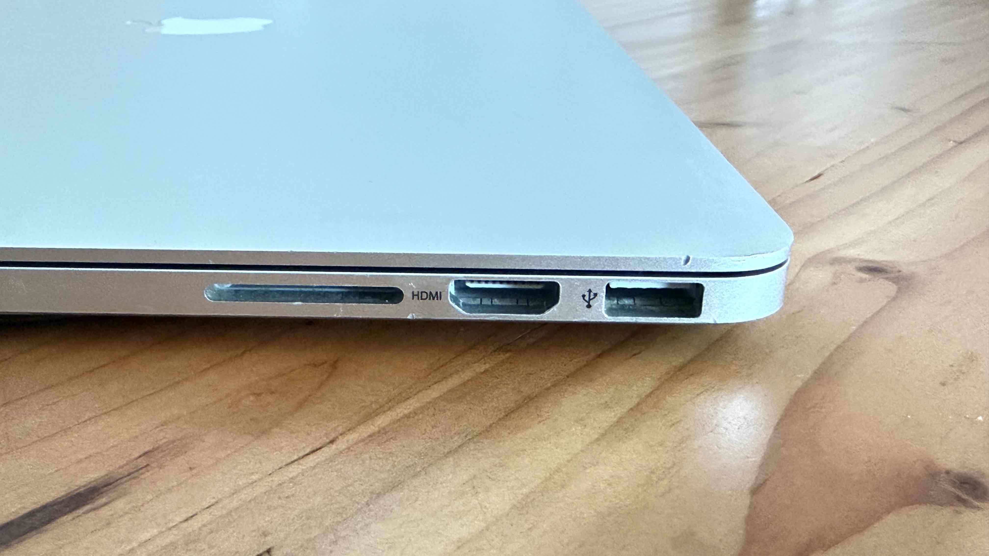 MacBook Pro 15 pulgadas - miniatura 6