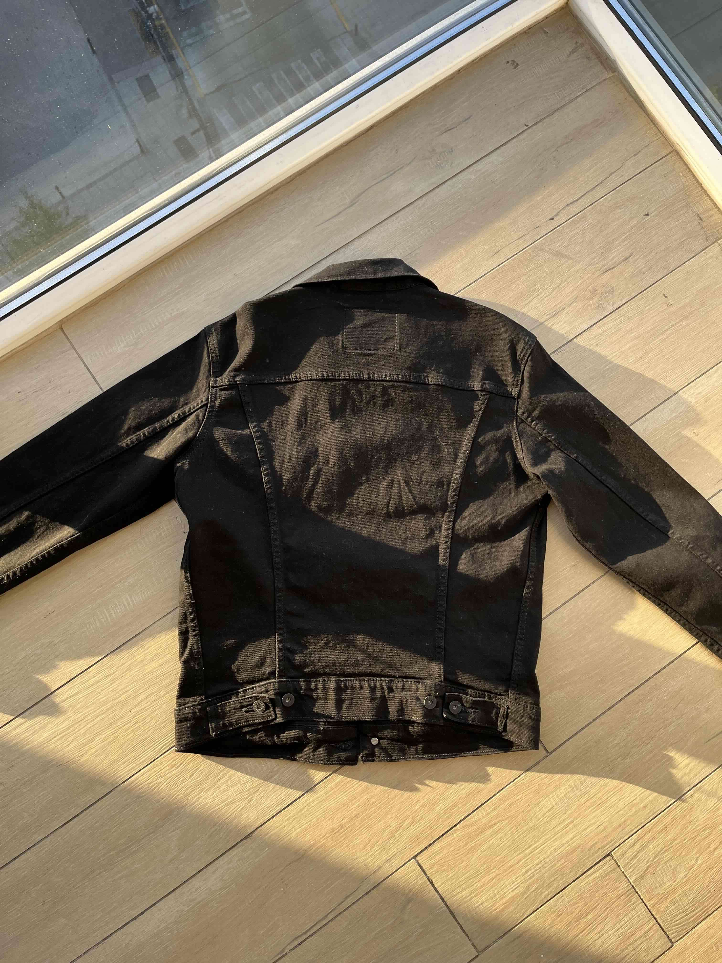 Chaqueta negra Levi's - miniatura 3