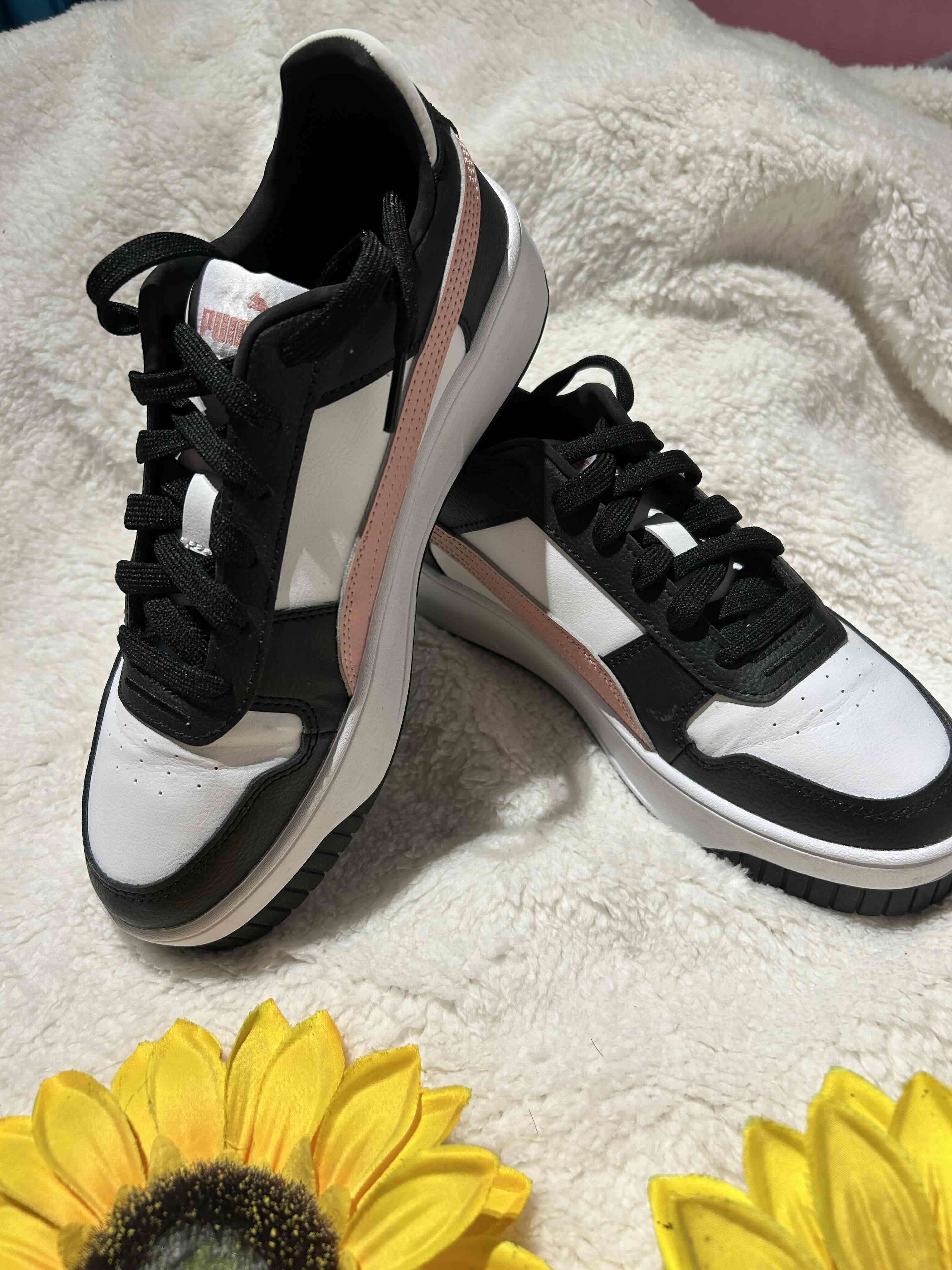 Zapatillas Puma negras y rosadas - miniatura 2
