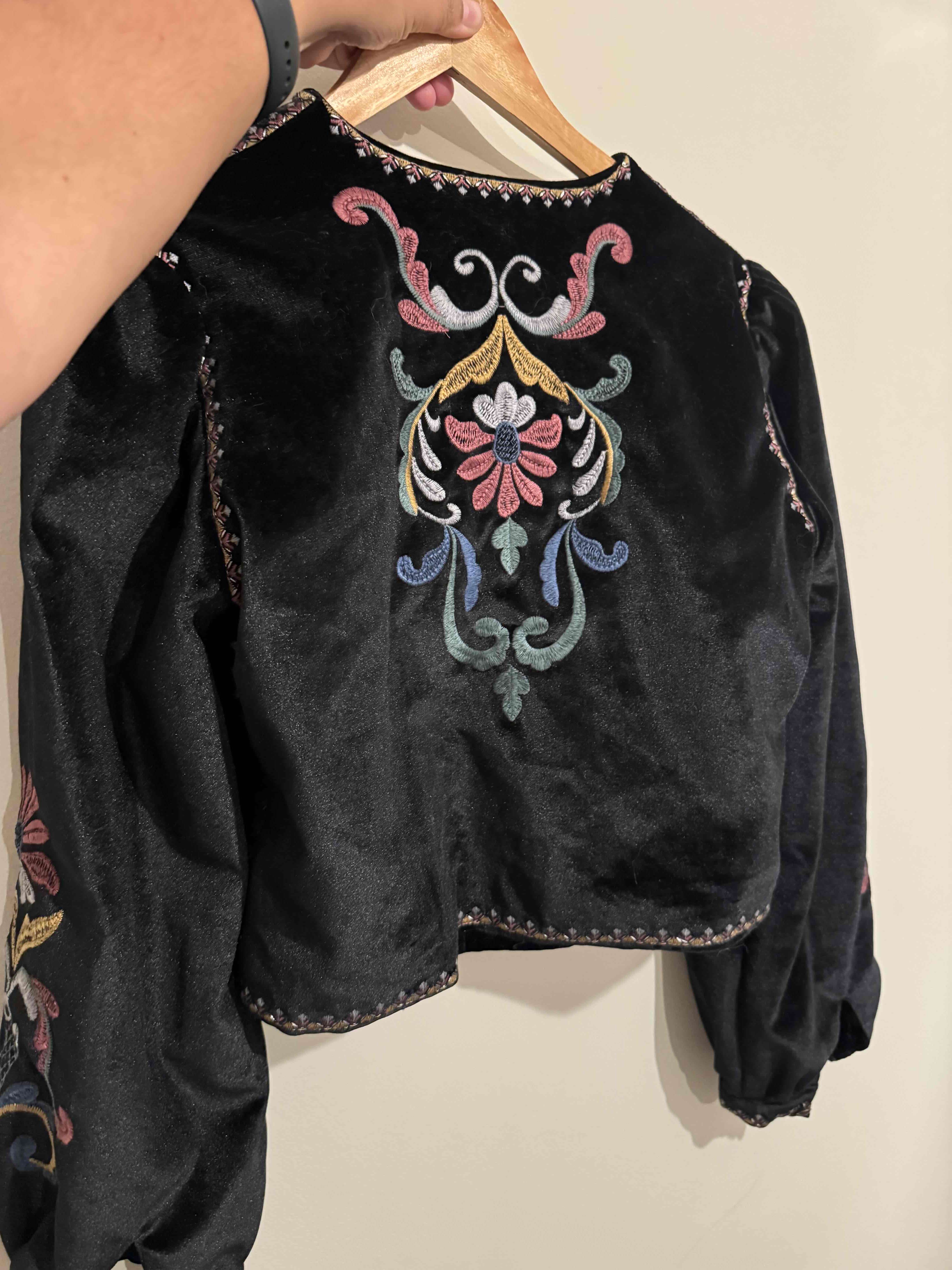 Chaqueta velvet bordada floral - miniatura 2