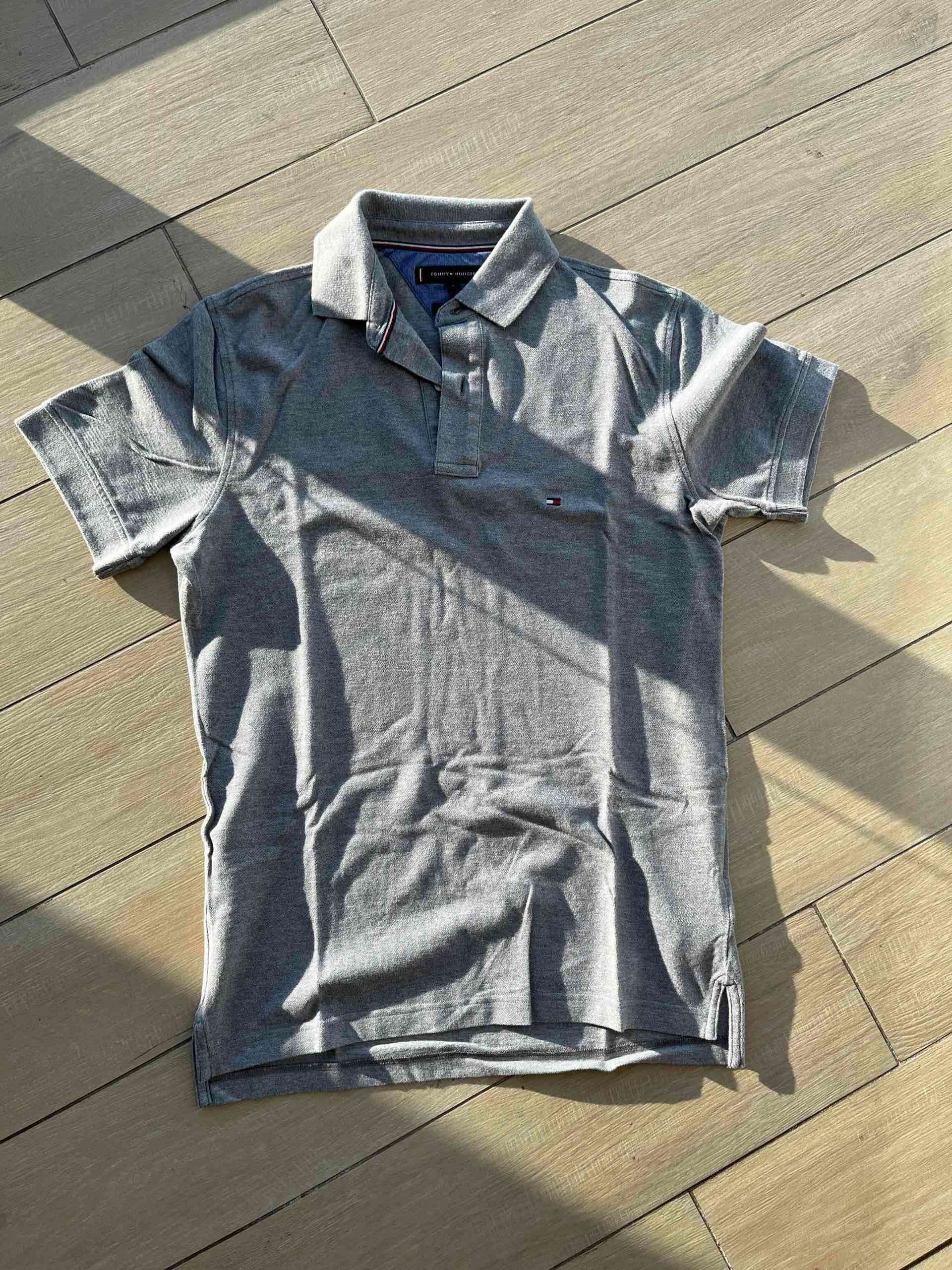 Polera polo gris - miniatura 1