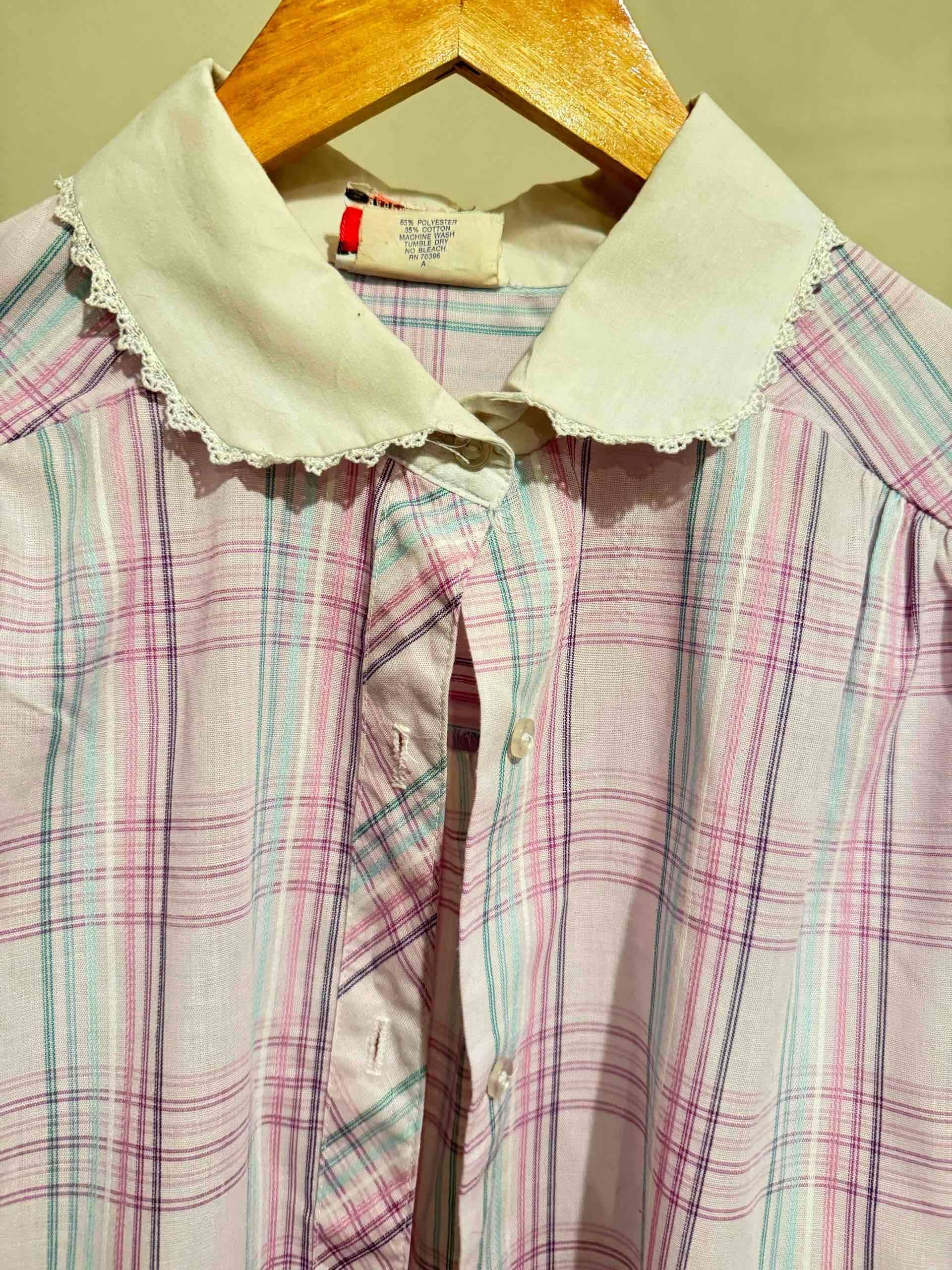 Blusa a cuadros rosa vintage - miniatura 2