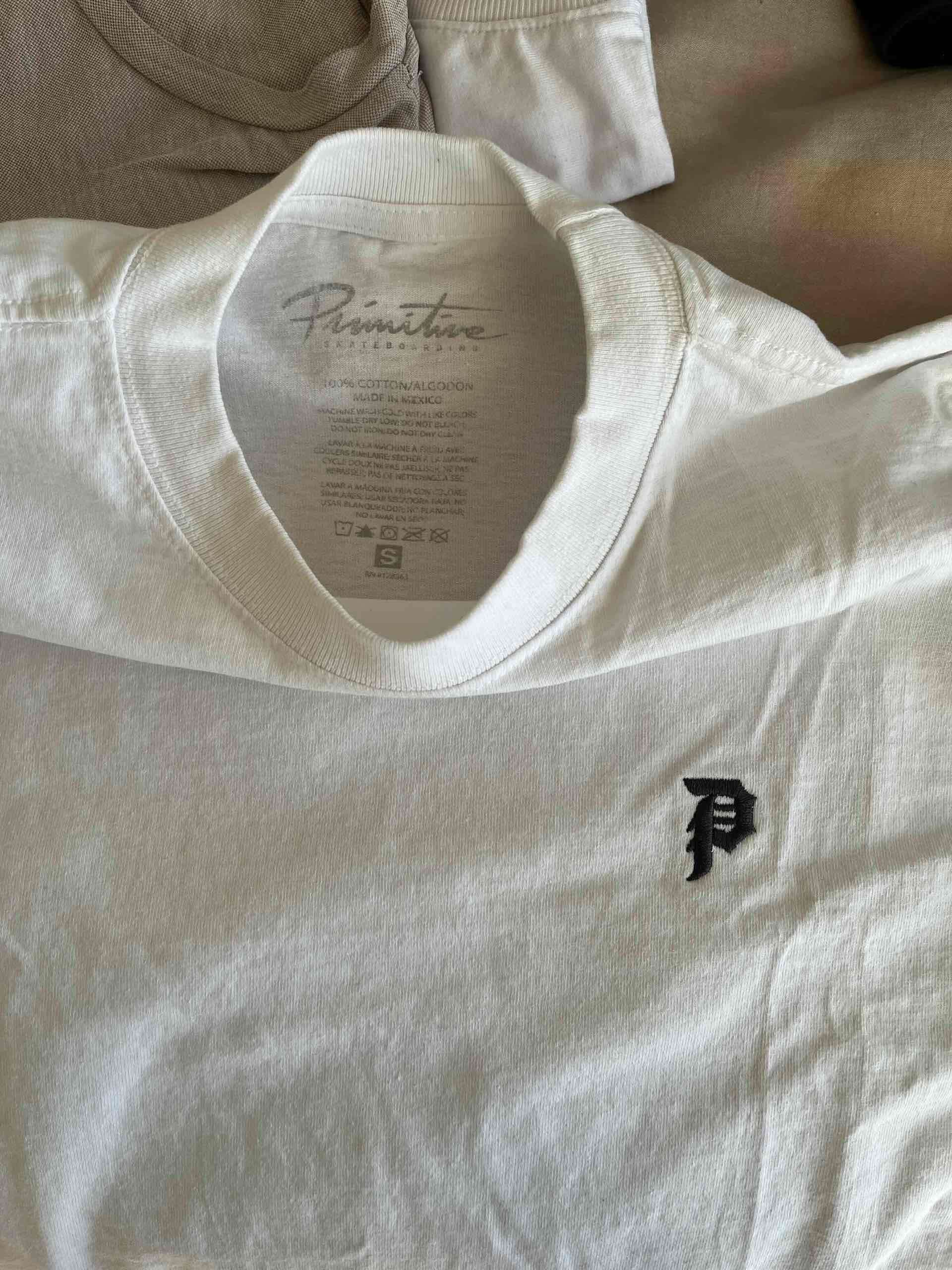 Polera blanca Primitive - miniatura 2