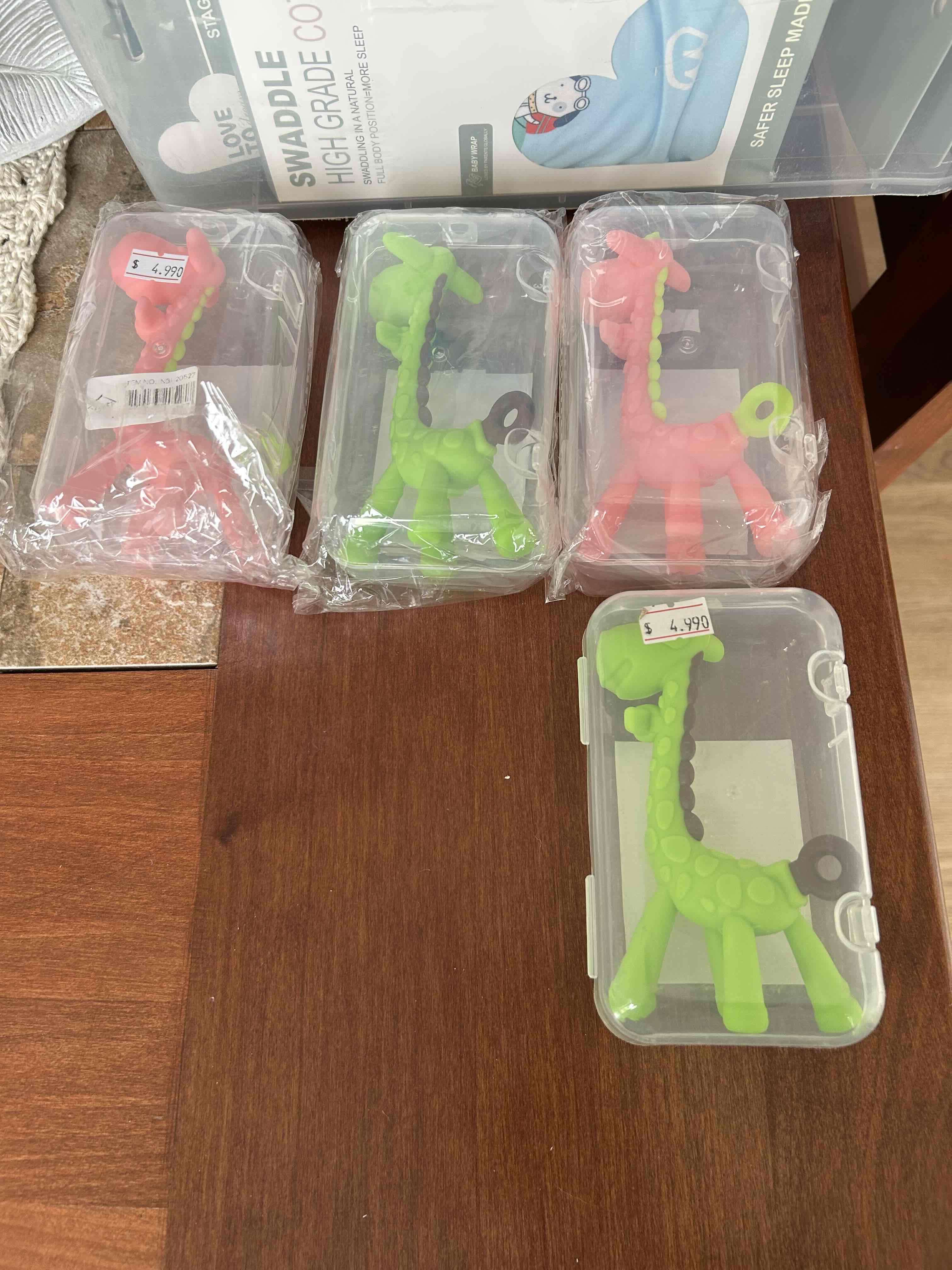 Juguetes mordedores de jirafa - miniatura 1