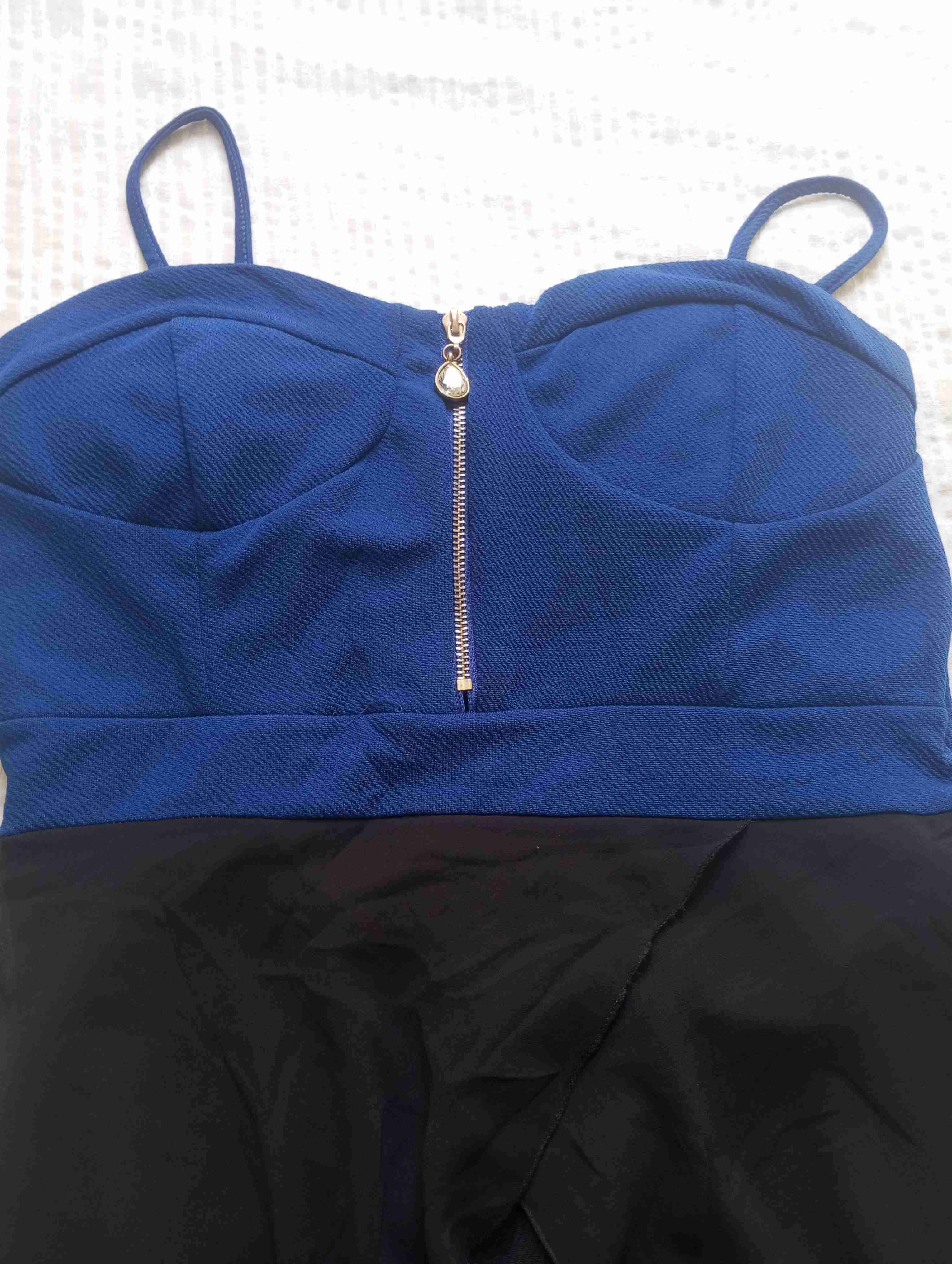 Vestido strapless azul y negro - miniatura 3