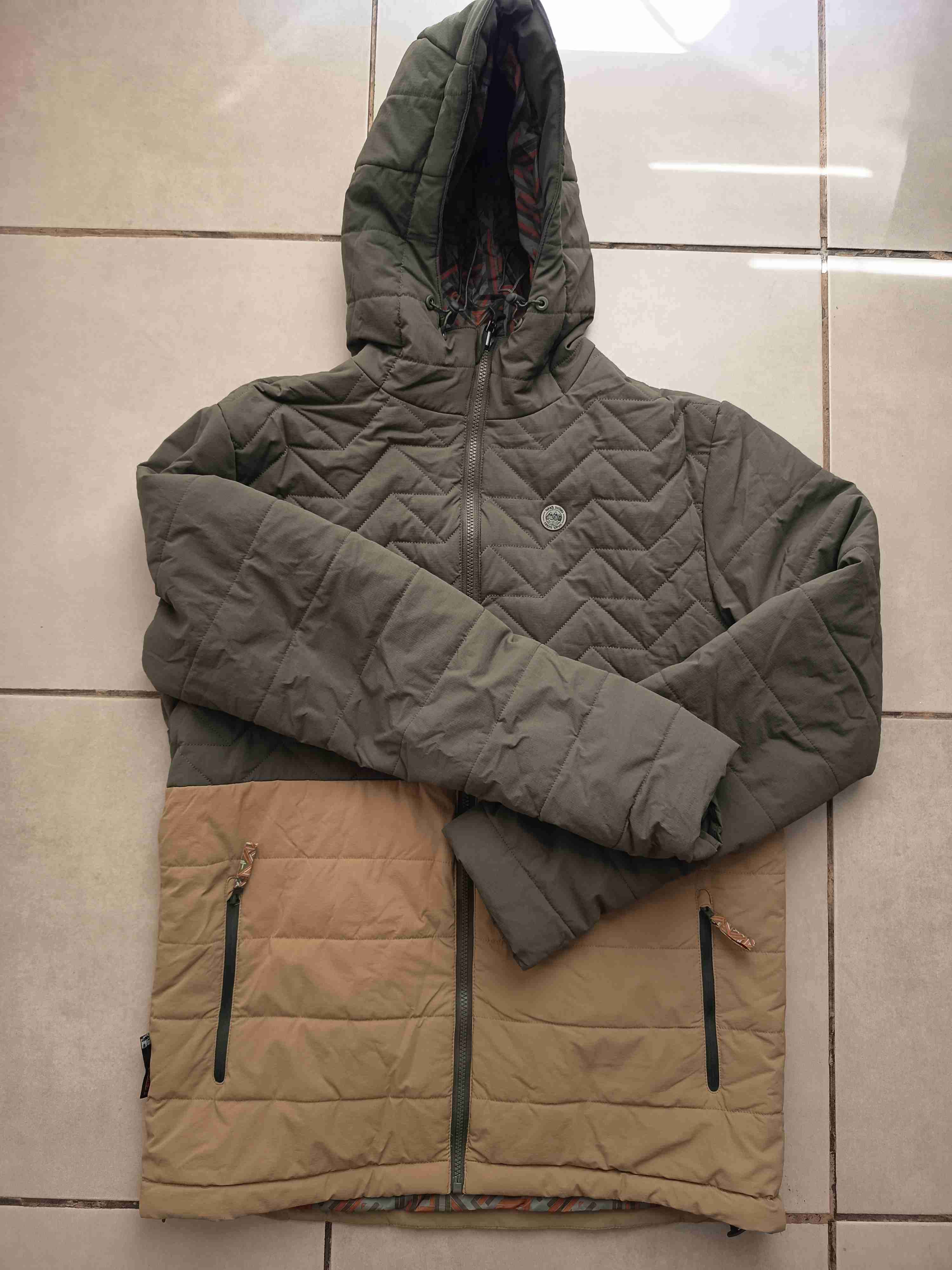 Chaqueta Haka Honu verde y beige - miniatura 1