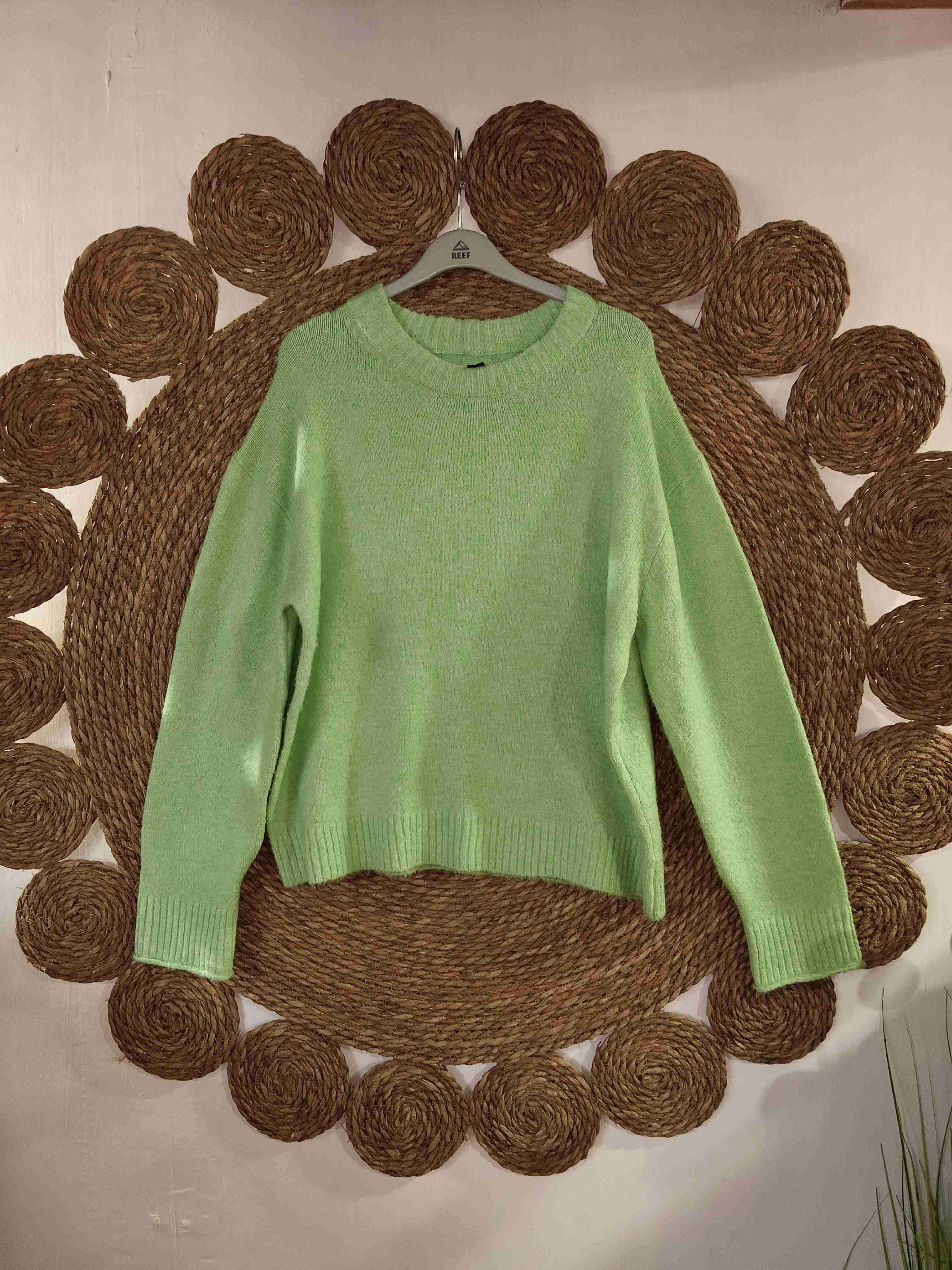 Suéter verde menta - miniatura 1