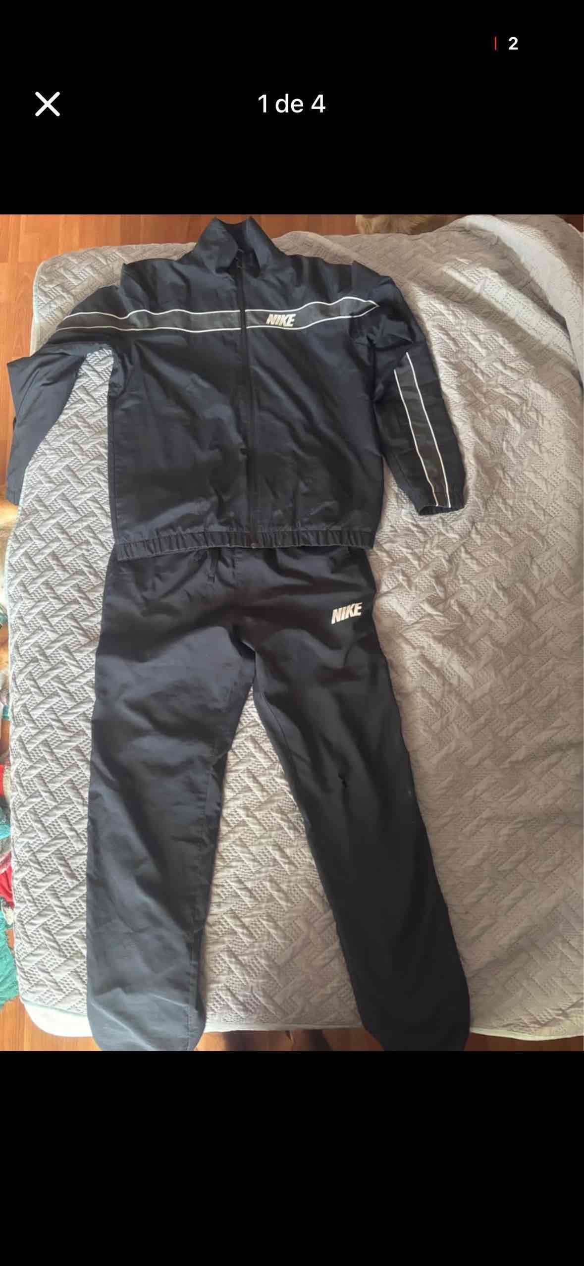 Conjunto deportivo Nike negro