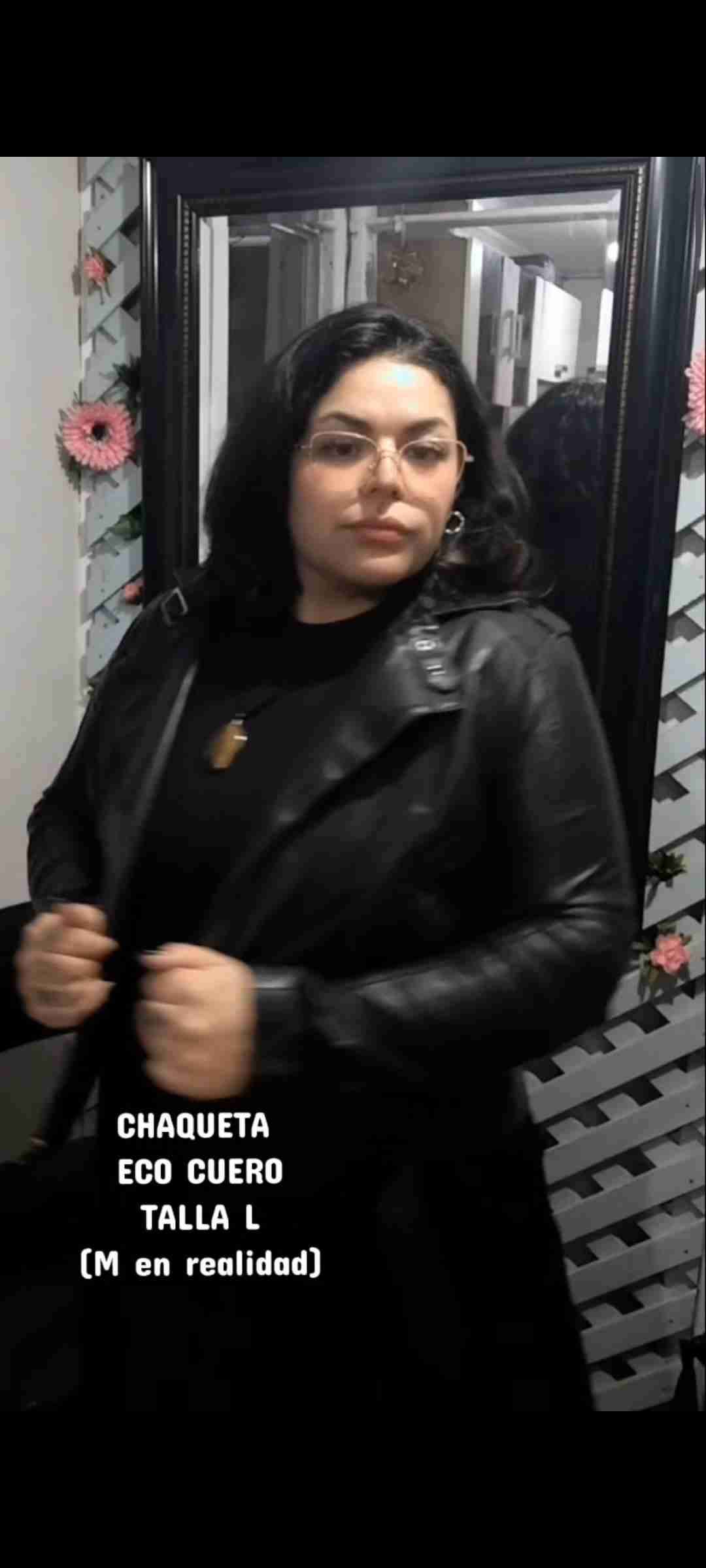 Chaqueta negra eco cuero - miniatura 3